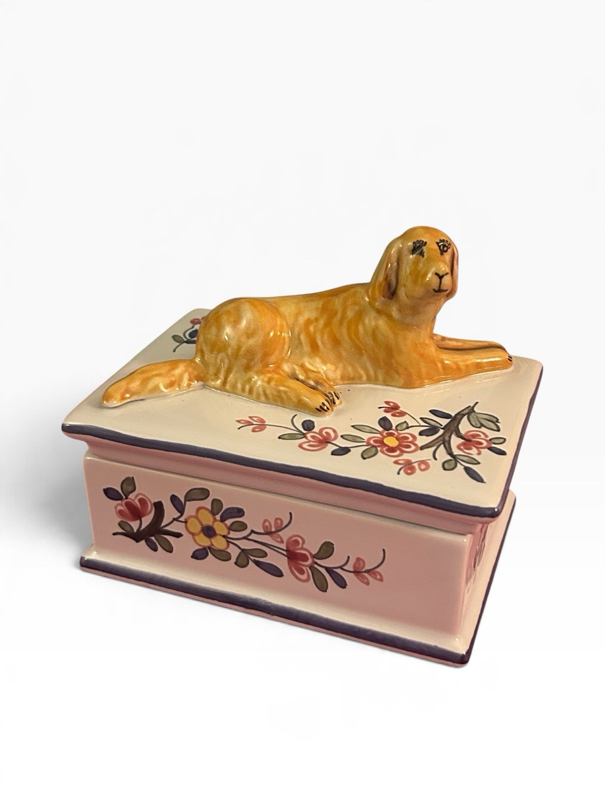 VTG Tiffany & Co. Hand-Painted French Porcelain Golden Retriever Trinket Box VTG Tiffany & Co. Hand-Painted French Porcelain Golden Retriever Trinket Box