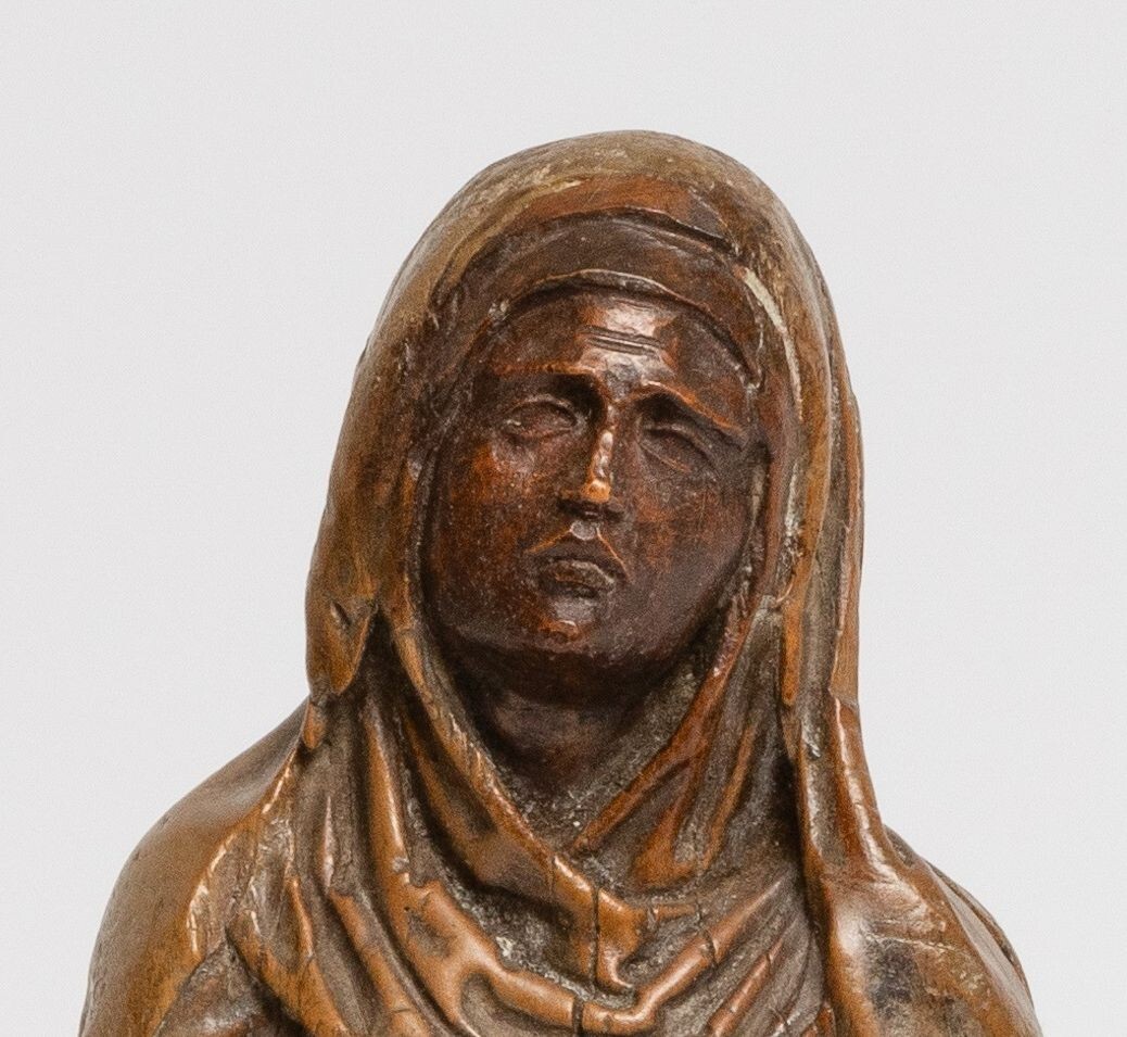 antique 17th or 18th C carved wooden statue Virgin Mary or Black Madonna