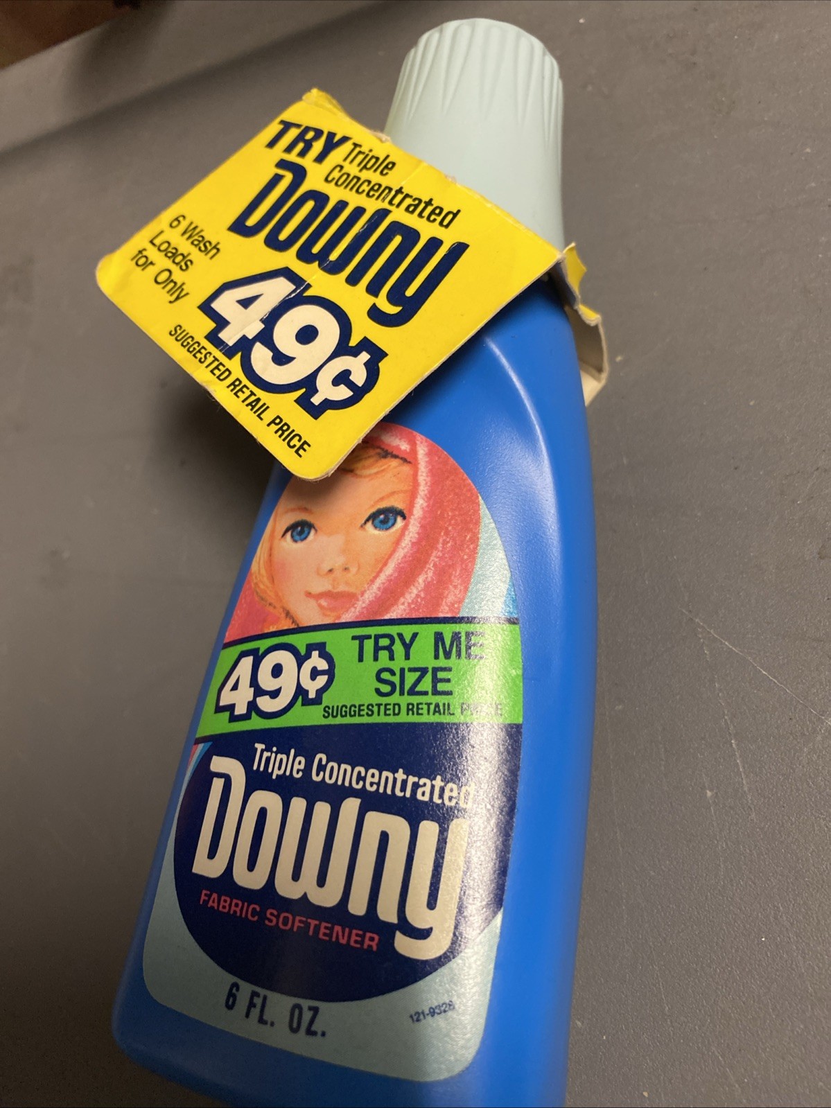 Vtg DOWNY LAUNDRY DETERGENT bottle .49 Hang Tag Price PRODUCT PACKAGING 6 Fl Oz Vtg DOWNY LAUNDRY DETERGENT bottle .49 Hang Tag Price PRODUCT PACKAGING 6 Fl Oz