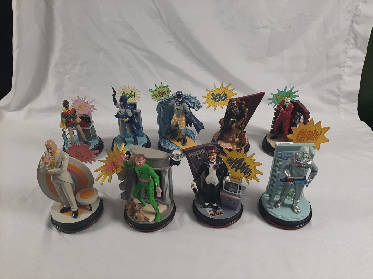 9 of the 12 Batman classic TV series eliminated figurine collection 9 of the 12 Batman classic TV series eliminated figurine collection