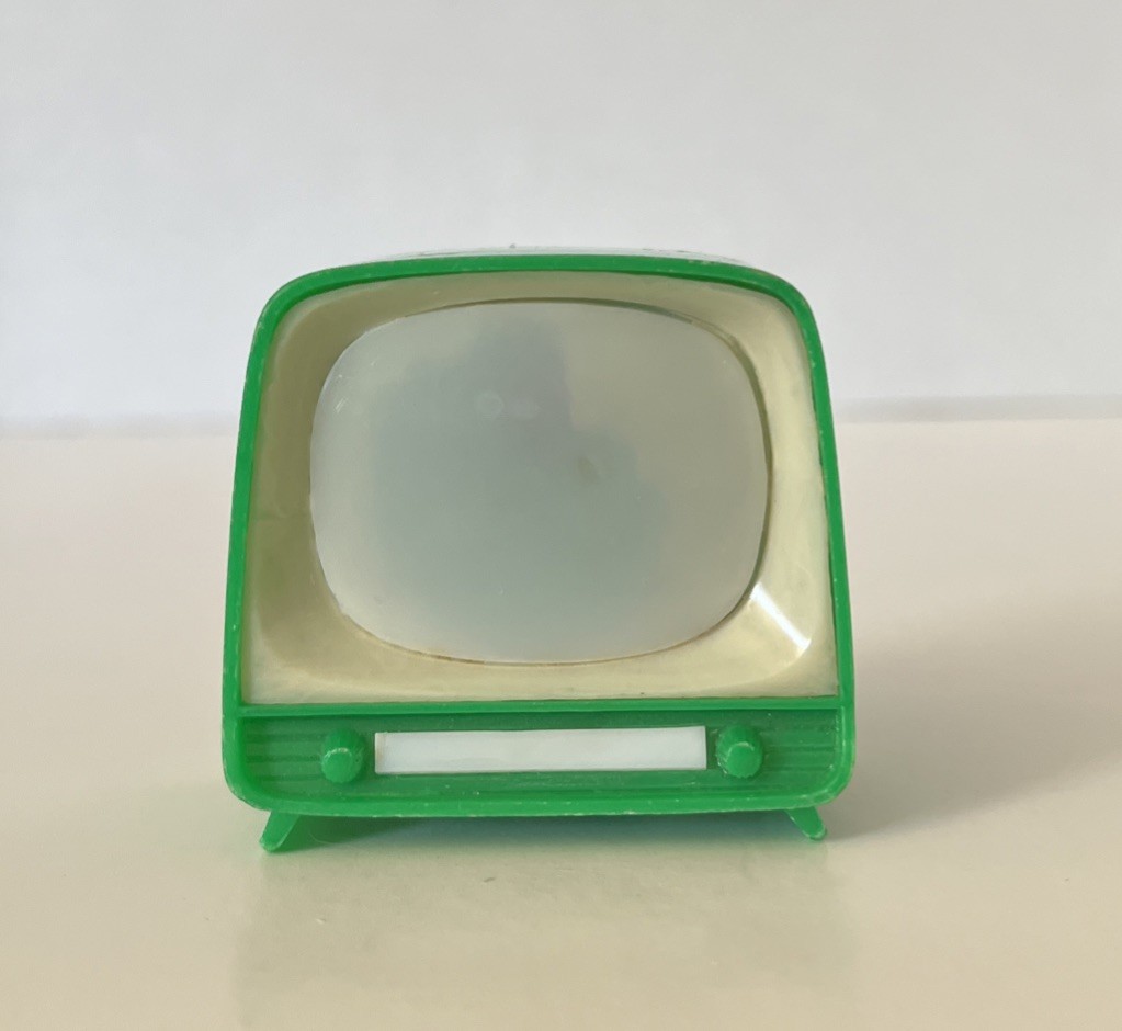 Vintage Original 1970’s Las Vegas Souvenir TV Viewer Pocket Size Celluloid Green Vintage Original 1970’s Las Vegas Souvenir TV Viewer Pocket Size Celluloid Green