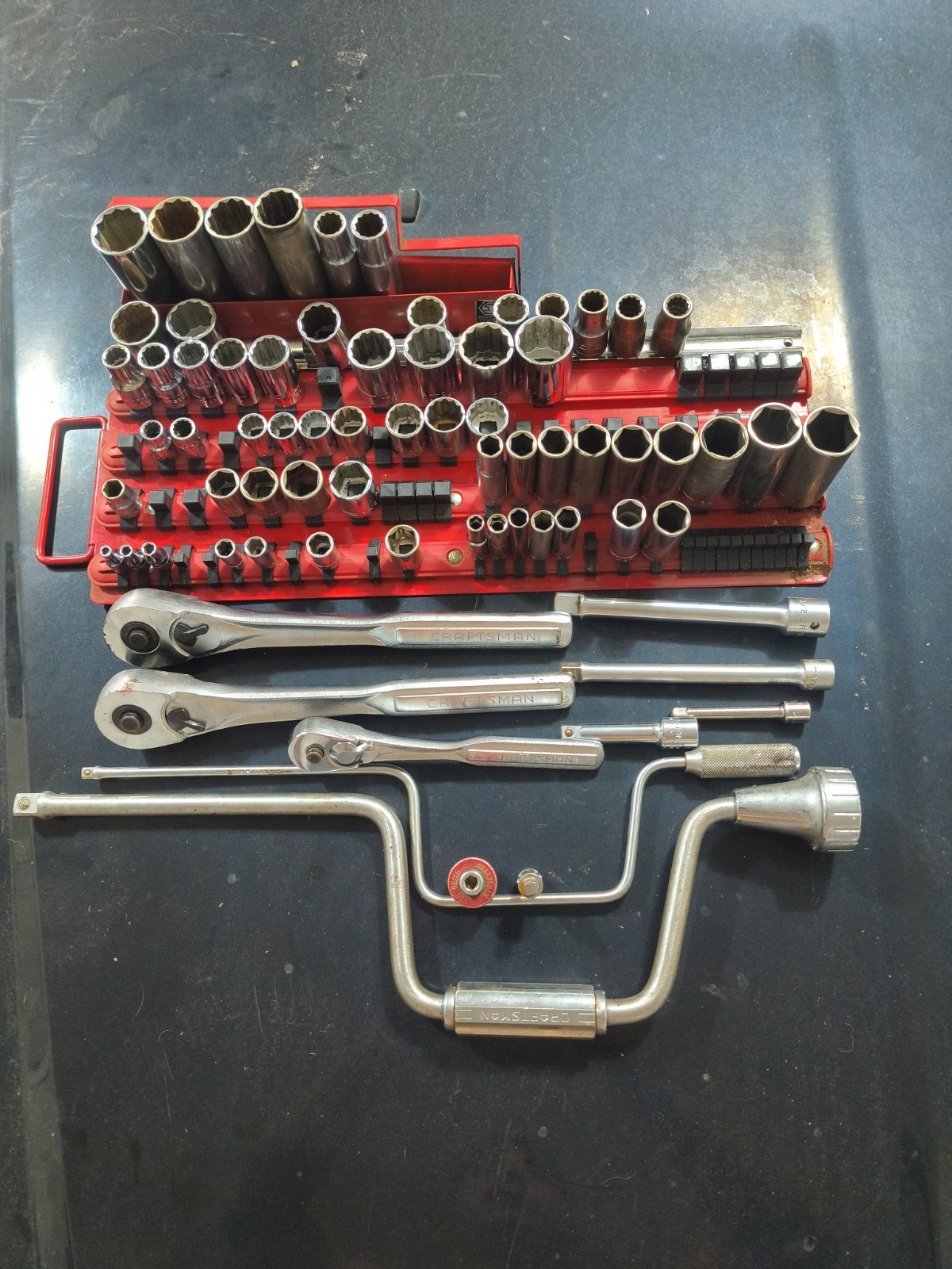 Craftsman USA Tools Lot Of 72 Sockets Ratchets Metric Sae Vintage USED READ Craftsman USA Tools Lot Of 72 Sockets Ratchets Metric Sae Vintage USED READ