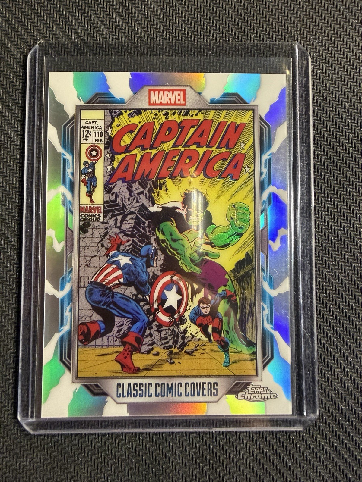 Topps 2026 Topps Chrome Marvel Classic Comic Covers Insert CC-09 Captain America Topps 2026 Topps Chrome Marvel Classic Comic Covers Insert CC-09 Captain America
