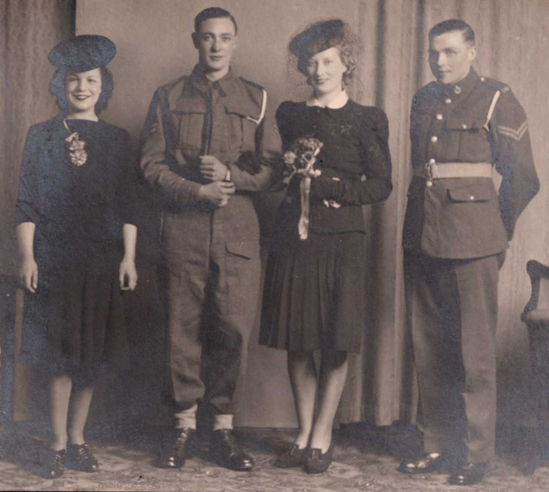 WW2 Wedding Photo Soldiers Brides Edinburgh Scotland British Army Uniforms 1941 WW2 Wedding Photo Soldiers Brides Edinburgh Scotland British Army Uniforms 1941