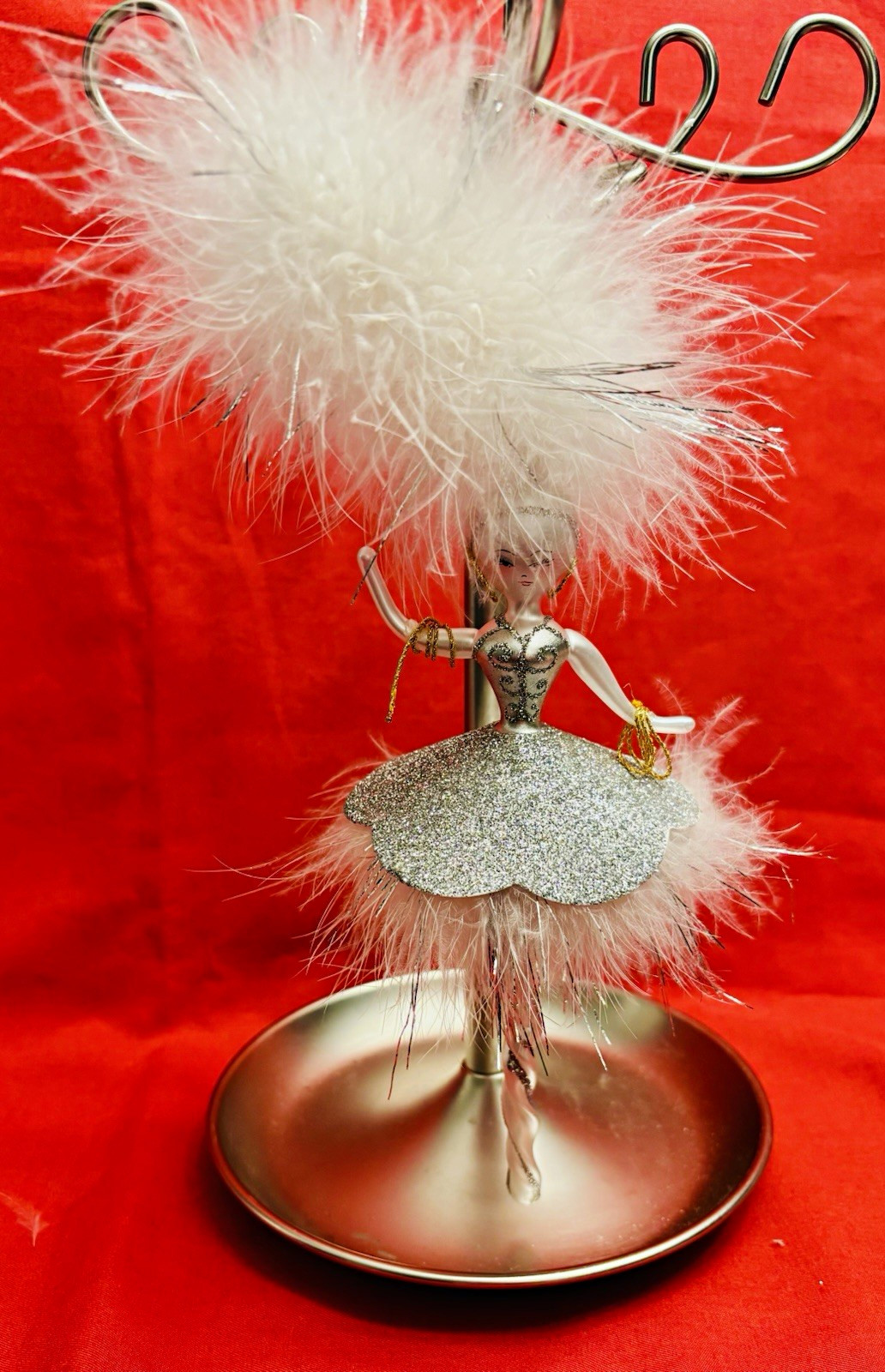 Vintage Soffieria de Carlini showgirl/feather dancer #2 ornament Vintage Soffieria de Carlini showgirl/feather dancer #2 ornament