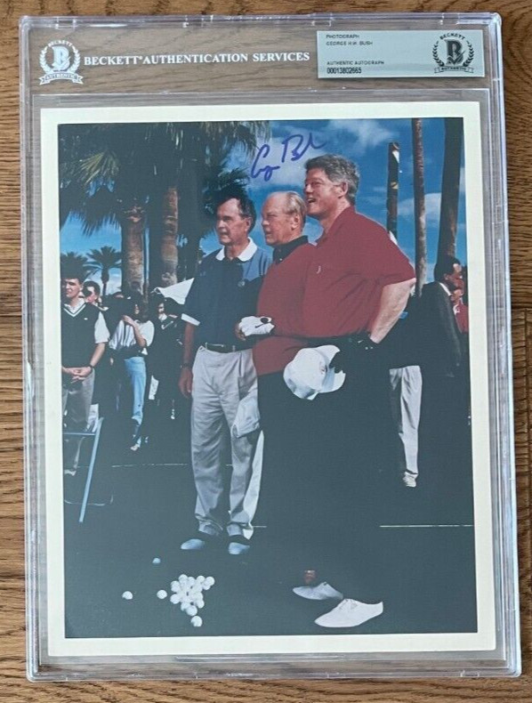 George Bush Auto Signed Beckett BAS Photo Reagan President psa Political Clinton George Bush Auto Signed Beckett BAS Photo Reagan President psa Political Clinton