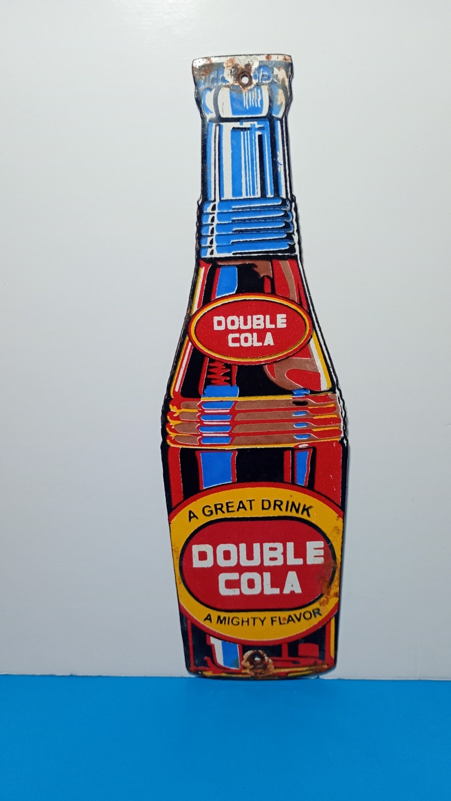 Vintage DOUBLE COLA a Mighty Flavour Soda bottle Porcelain Enamel Sign 10 Vintage DOUBLE COLA a Mighty Flavour Soda bottle Porcelain Enamel Sign 10