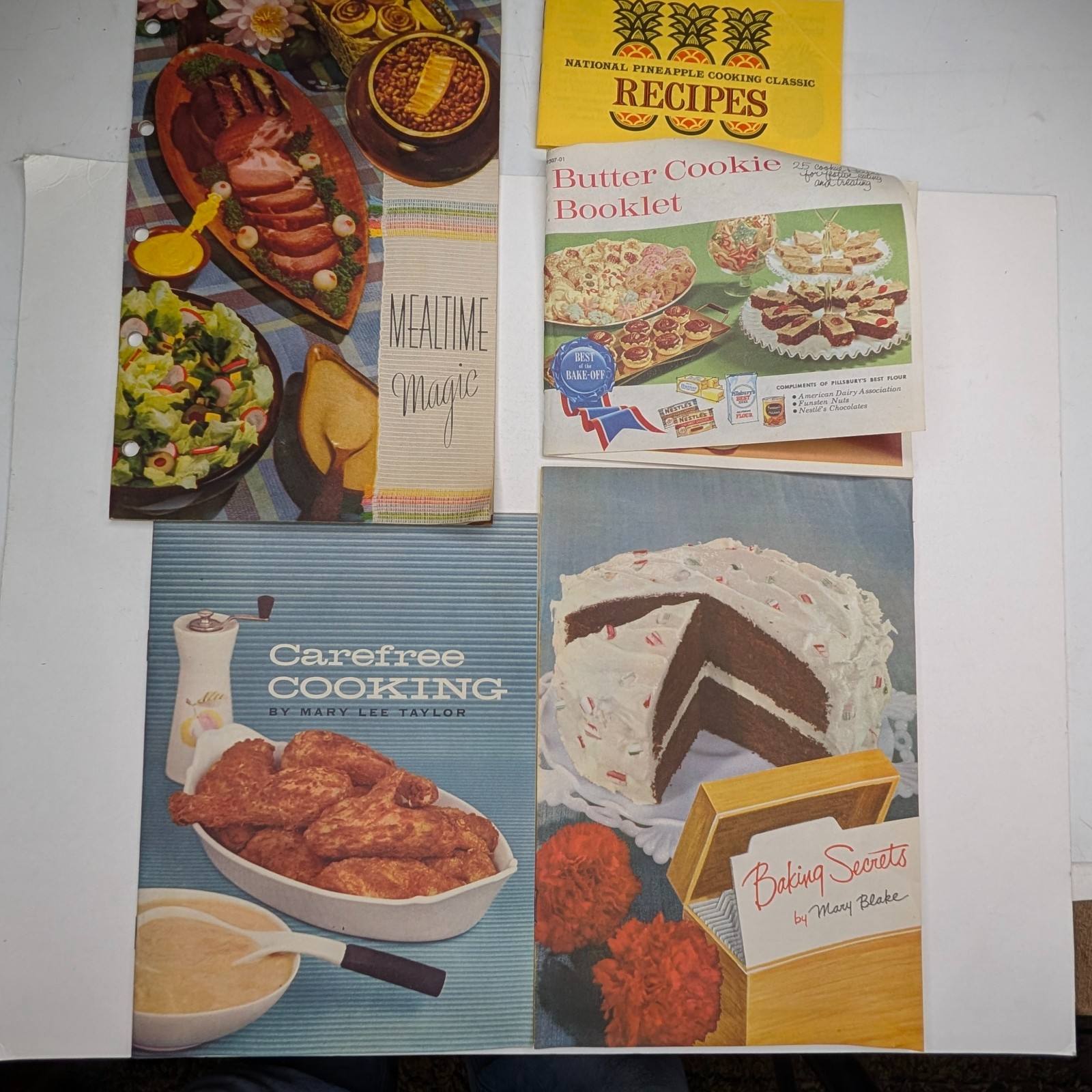 x5 Lot Vtg 1940s 1950s Recipe Booklets Carnation Pet Milk Pillsbury Pineapple
