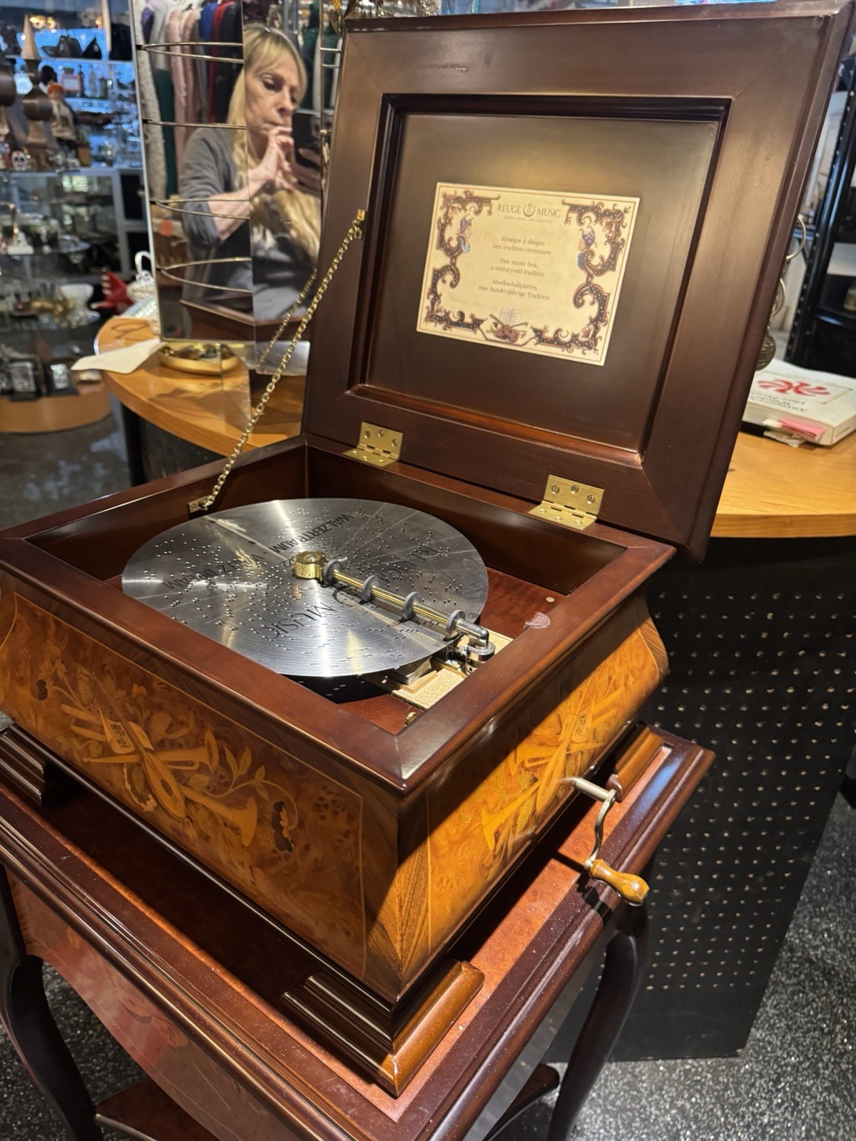 Vintage Reuge Disc Player Switzerland Inlaid Music Box Vintage Reuge Disc Player Switzerland Inlaid Music Box