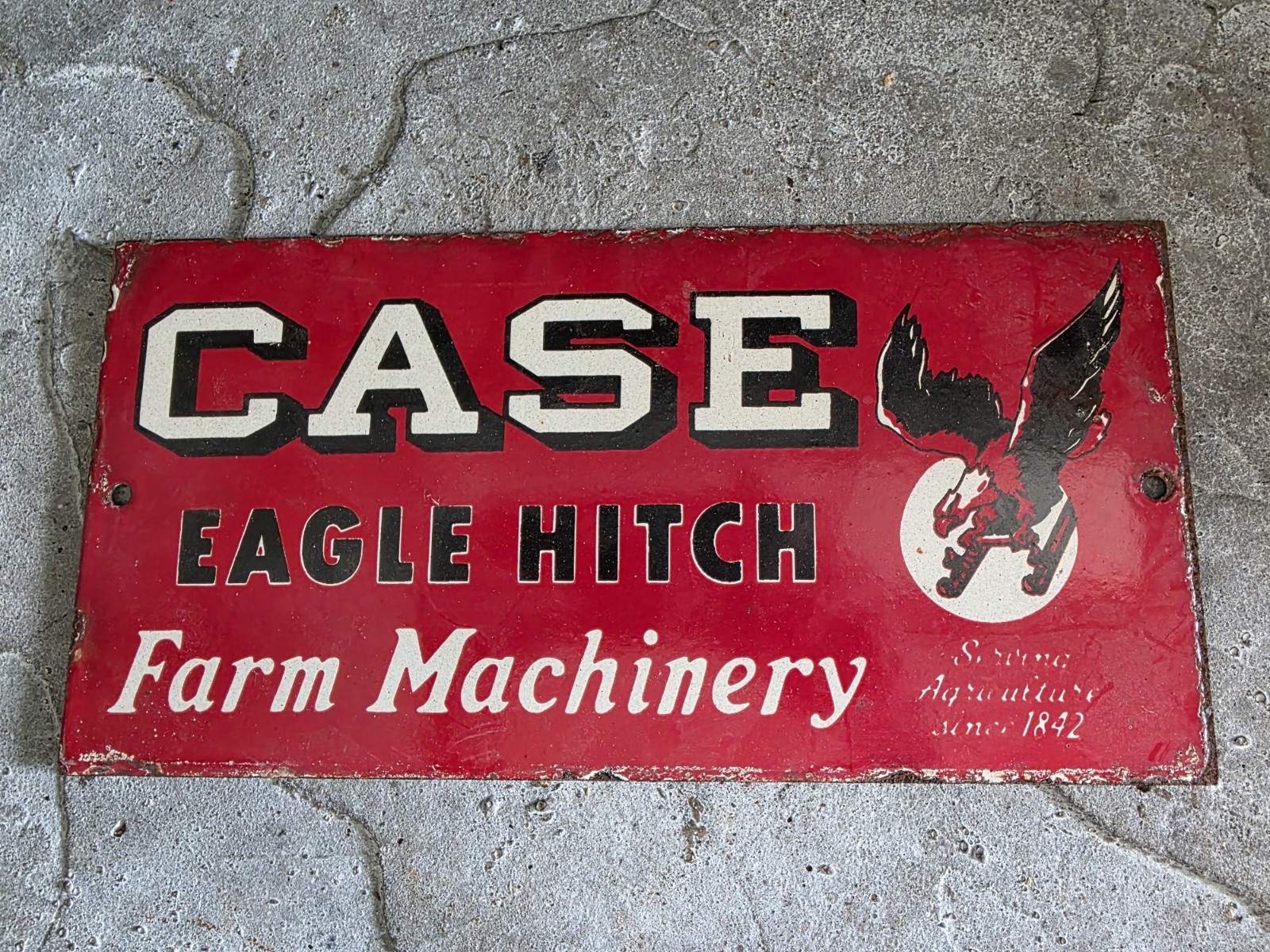 LARGE VINTAGE CASE EAGLE HITCH FARM MACHINERY PORCELAIN FARM SIGN 12\ LARGE VINTAGE CASE EAGLE HITCH FARM MACHINERY PORCELAIN FARM SIGN 12\