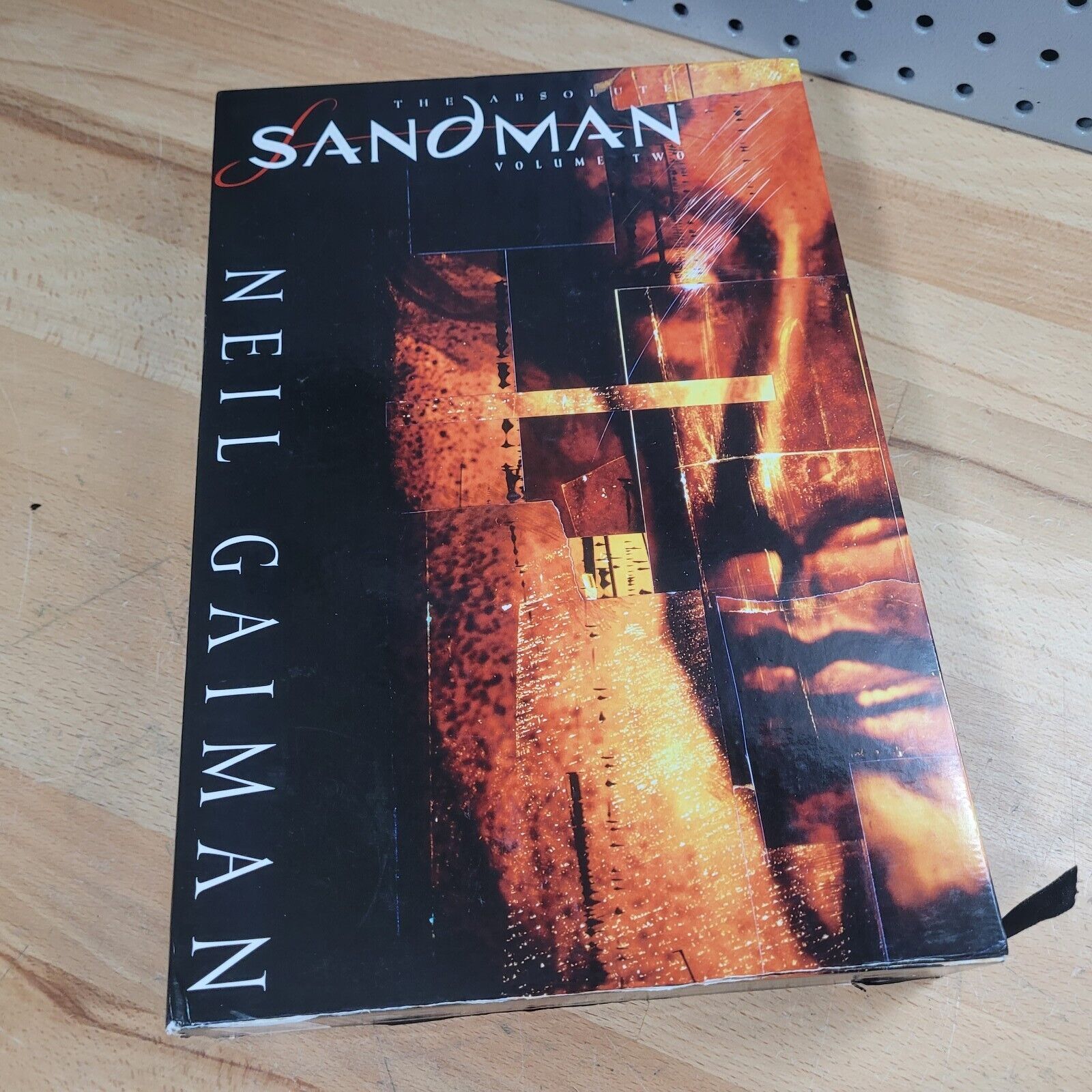 The Absolute Sandman #2 (DC Comics, December 2007) Hardcover with Slipcase