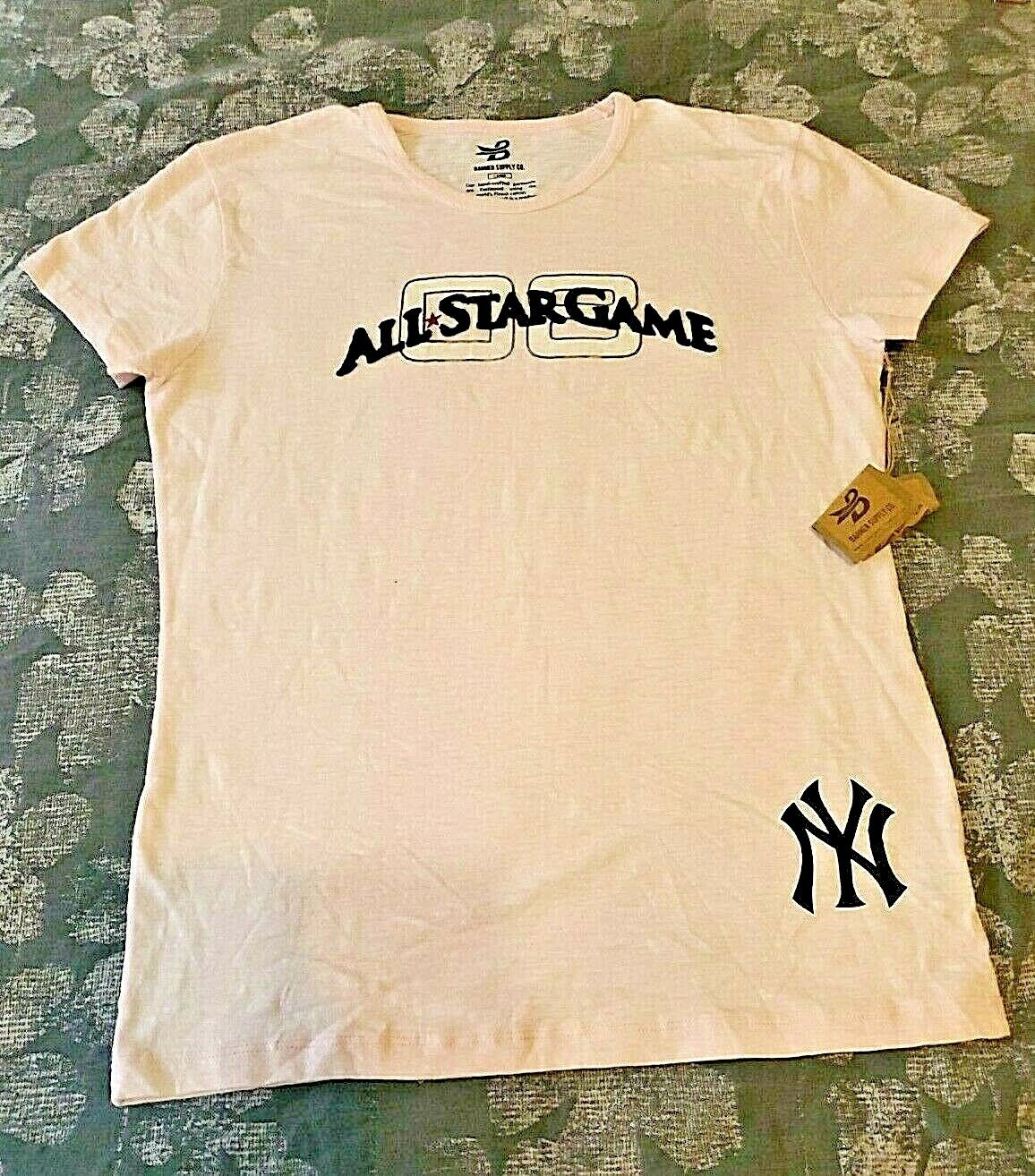 All Star Game New York Yankees MLB New York City T-Shirt Women\'s pink Large NOS