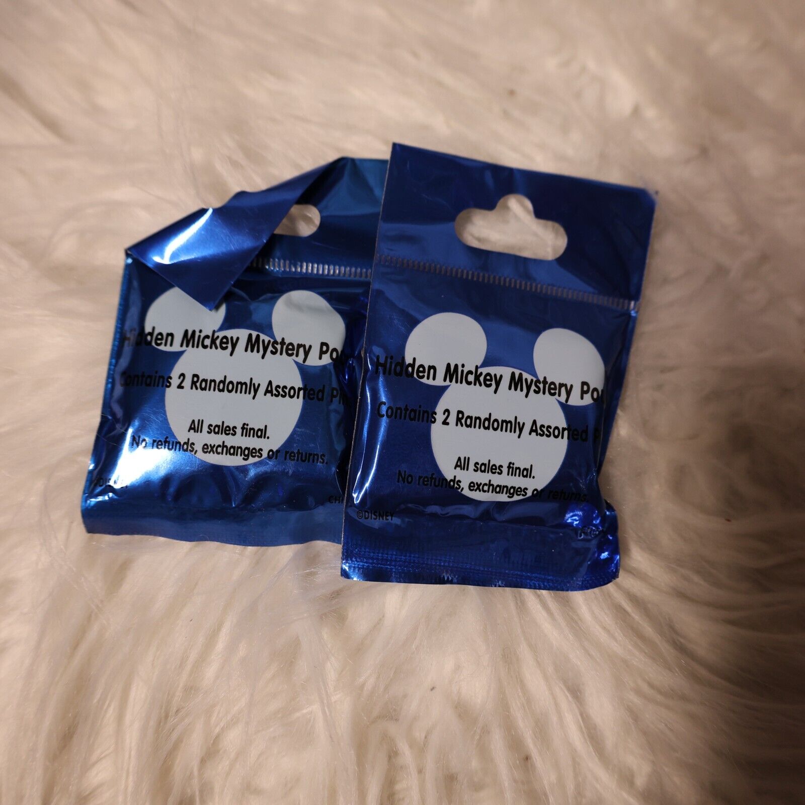 Hidden Mickey Pouch set of 2 sealed-fast 