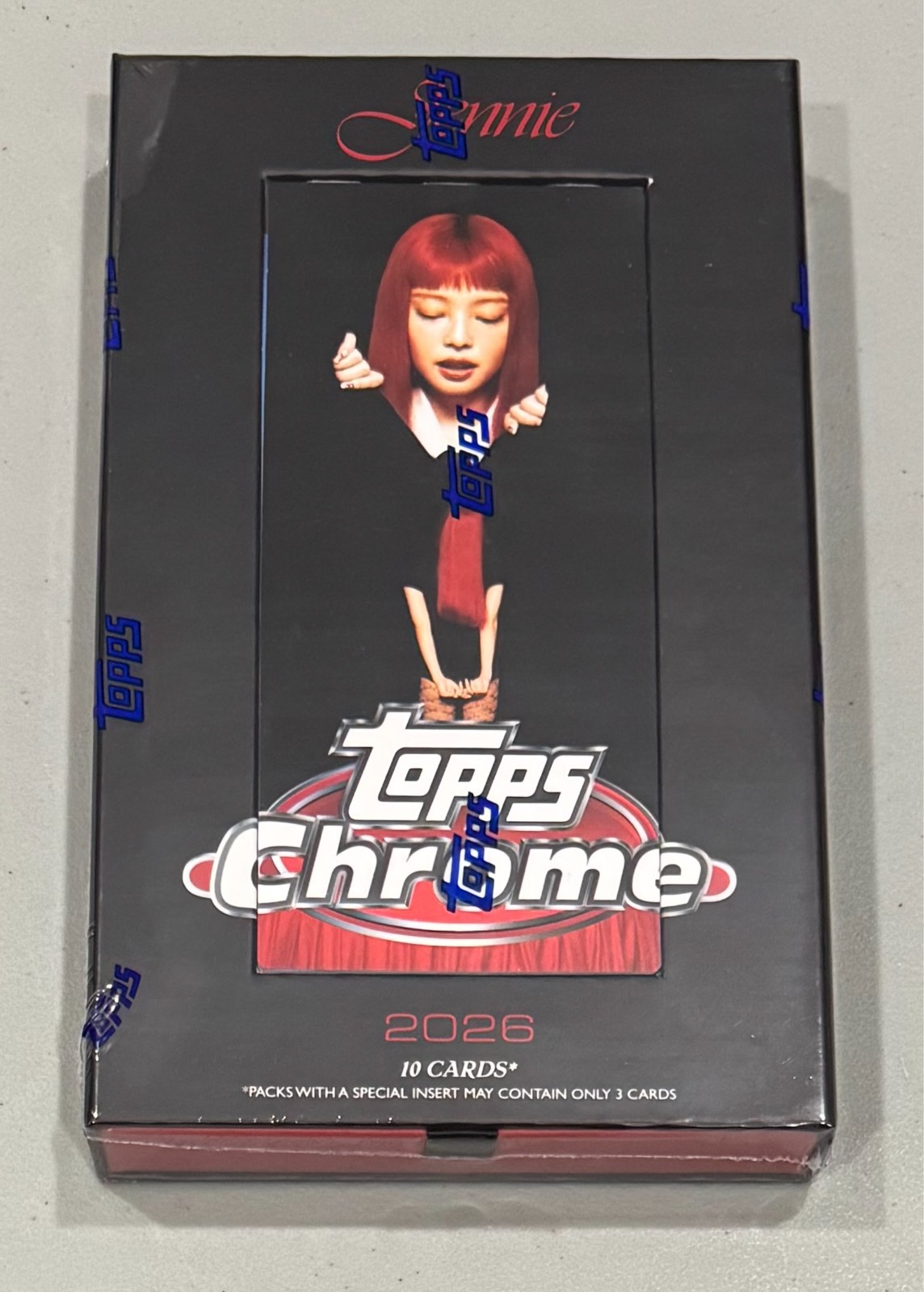 2026 TOPPS CHROME x JENNIE Hobby Box New Factory Sealed - In Hand - Fast Ship 2026 TOPPS CHROME x JENNIE Hobby Box New Factory Sealed - In Hand - Fast Ship