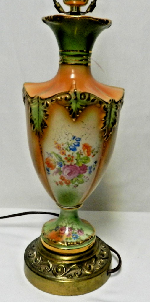 Coronet Vintage Hand painted Porcelain Table Lamp w/Sticker Works Mid Century Coronet Vintage Hand painted Porcelain Table Lamp w/Sticker Works Mid Century
