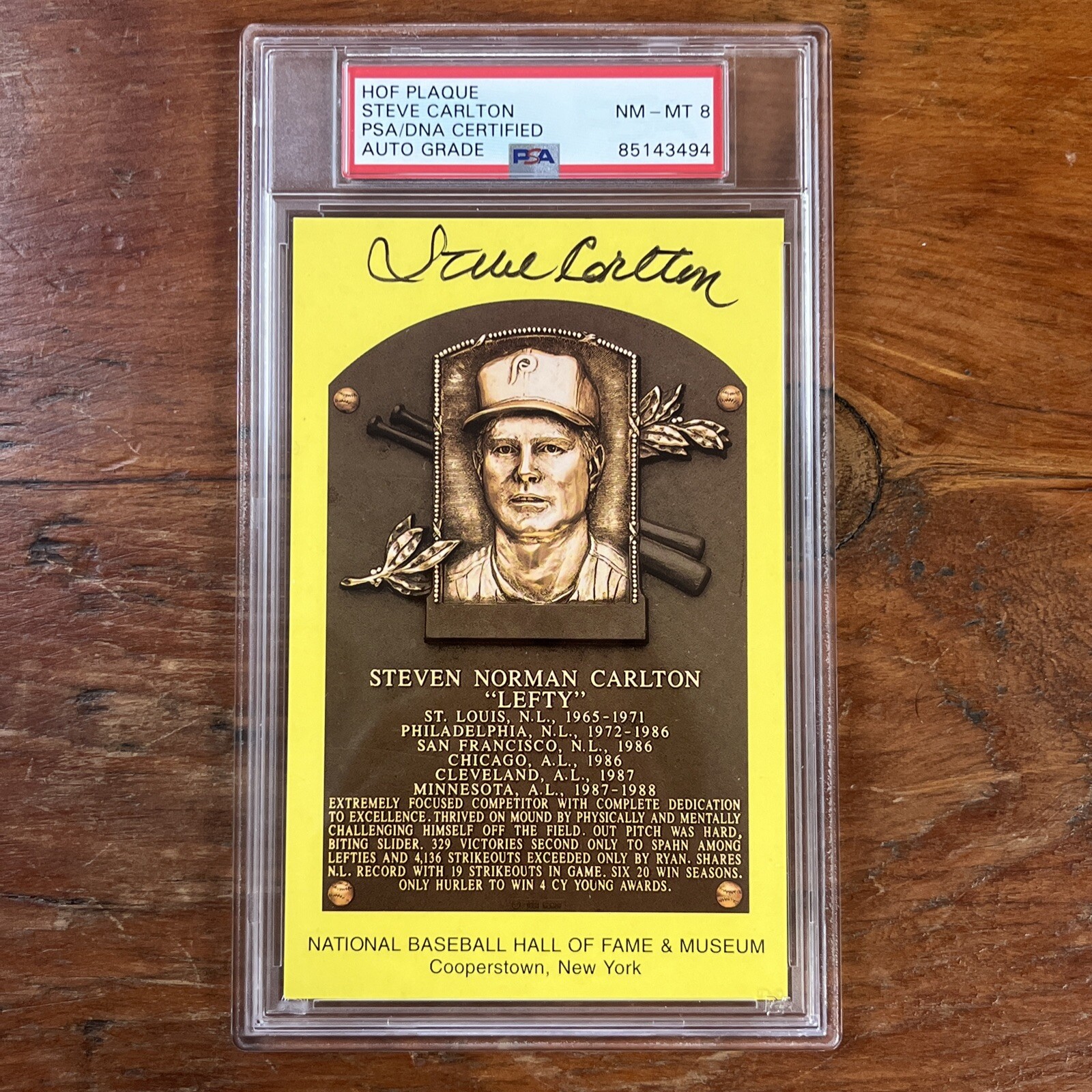 Steve Carlton Signed HOF Post Card PSA NM-MT 8