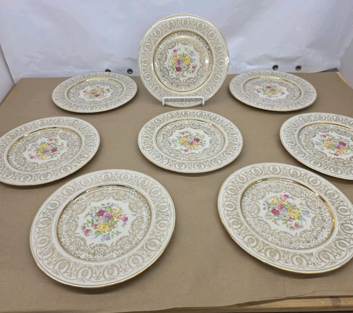 Bern Lan Set of 8 Fine China Gold Plates with Tan and Floral Center 10 5/8\