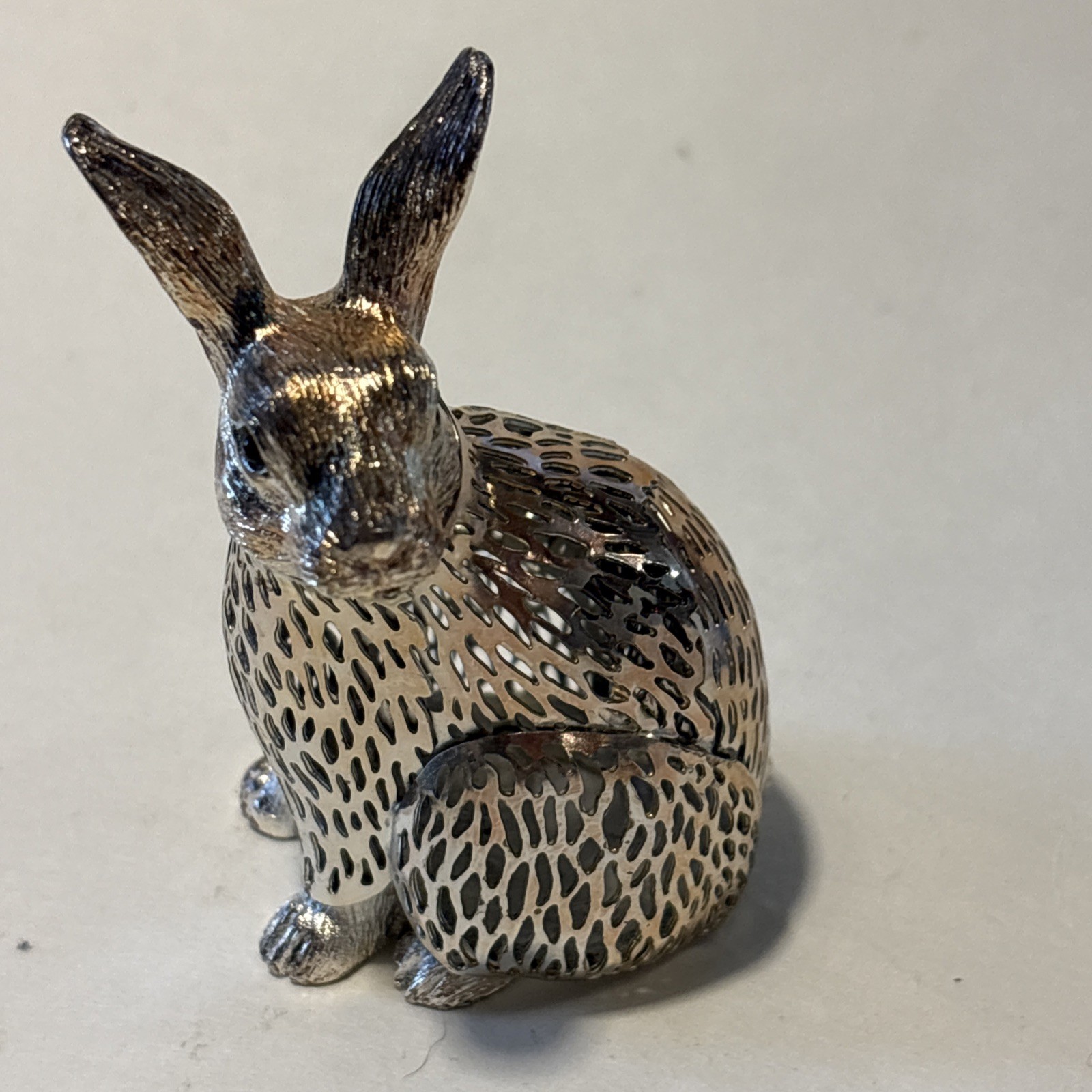 Christofle Vintage silver-plated Sitting Rabbit figurine from Lumière d'Argent Christofle Vintage silver-plated Sitting Rabbit figurine from Lumière d'Argent