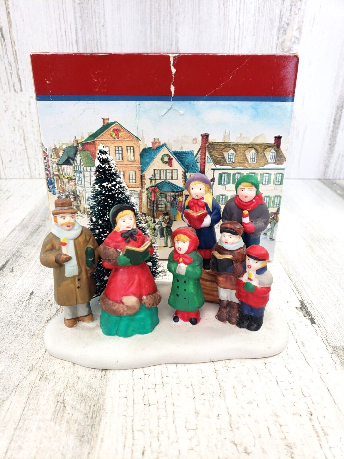 Lemax Village Collection Christmas Carollers 1995 Porcelain original Box Lemax Village Collection Christmas Carollers 1995 Porcelain original Box
