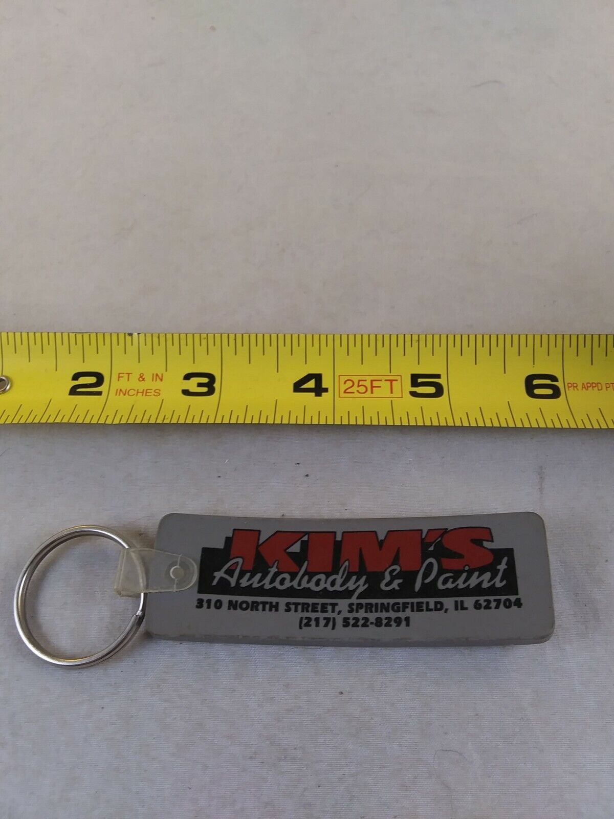 Vintage Kim\'s Autobody Springfield Keychain Key Ring Chain Fob Hangtag *EE22