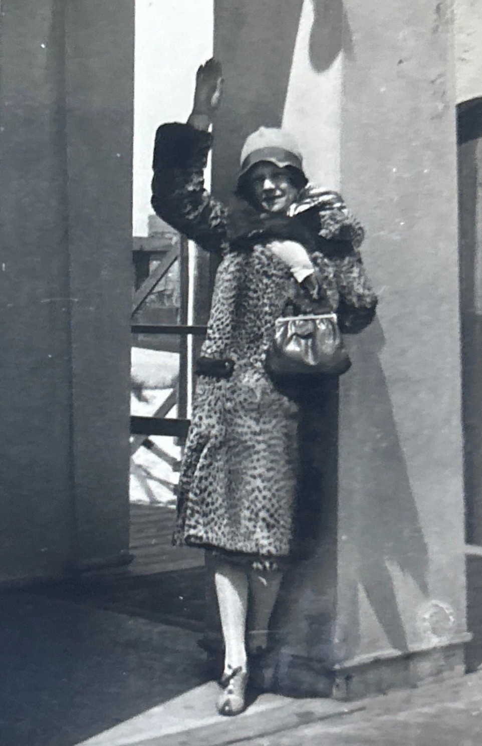 1926 Flapper Fashion Leopard Print Coat Cloche Hat Atlantic City Photo
