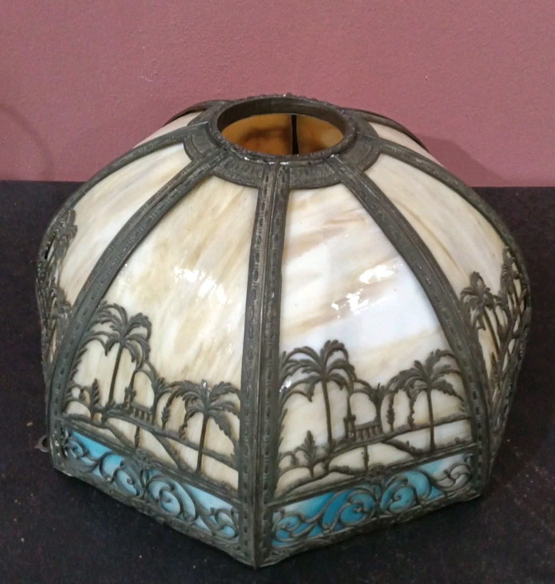 Antique Art Nouveau Carmel Slag Glass Rounded 8 Panel Shade Lamp Light Antique Art Nouveau Carmel Slag Glass Rounded 8 Panel Shade Lamp Light