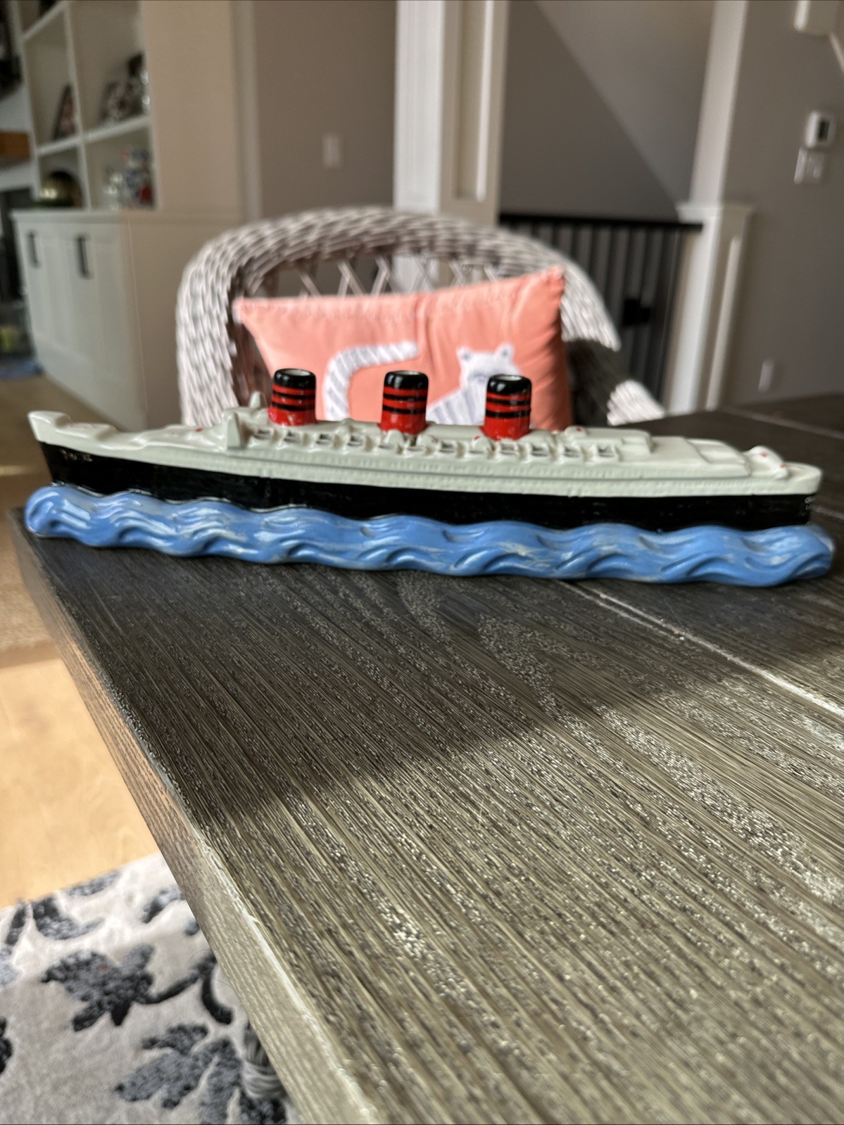 Queen Mary Ceramic Model Made In Italy Collectible 16x4 Numbered Lmt Ed Queen Mary Ceramic Model Made In Italy Collectible 16x4 Numbered Lmt Ed