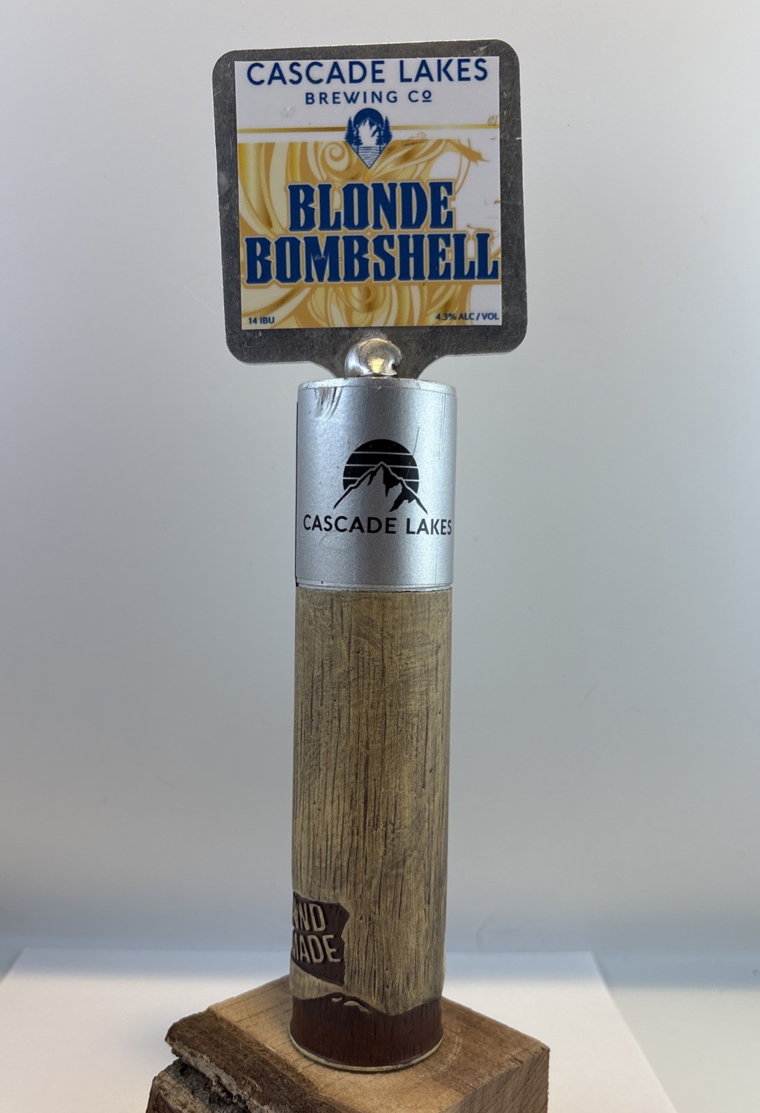 Beer Tap Handle Cascade Lakes Brewing Beer Tap Handle Blonde Bombshell Beer Tap Beer Tap Handle Cascade Lakes Brewing Beer Tap Handle Blonde Bombshell Beer Tap