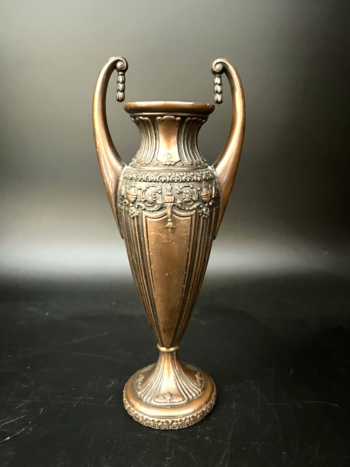 Vintage Jennings Bros. Art Nouveau Urn Vase Bronze Finish Rich Patina 7\ Vintage Jennings Bros. Art Nouveau Urn Vase Bronze Finish Rich Patina 7\