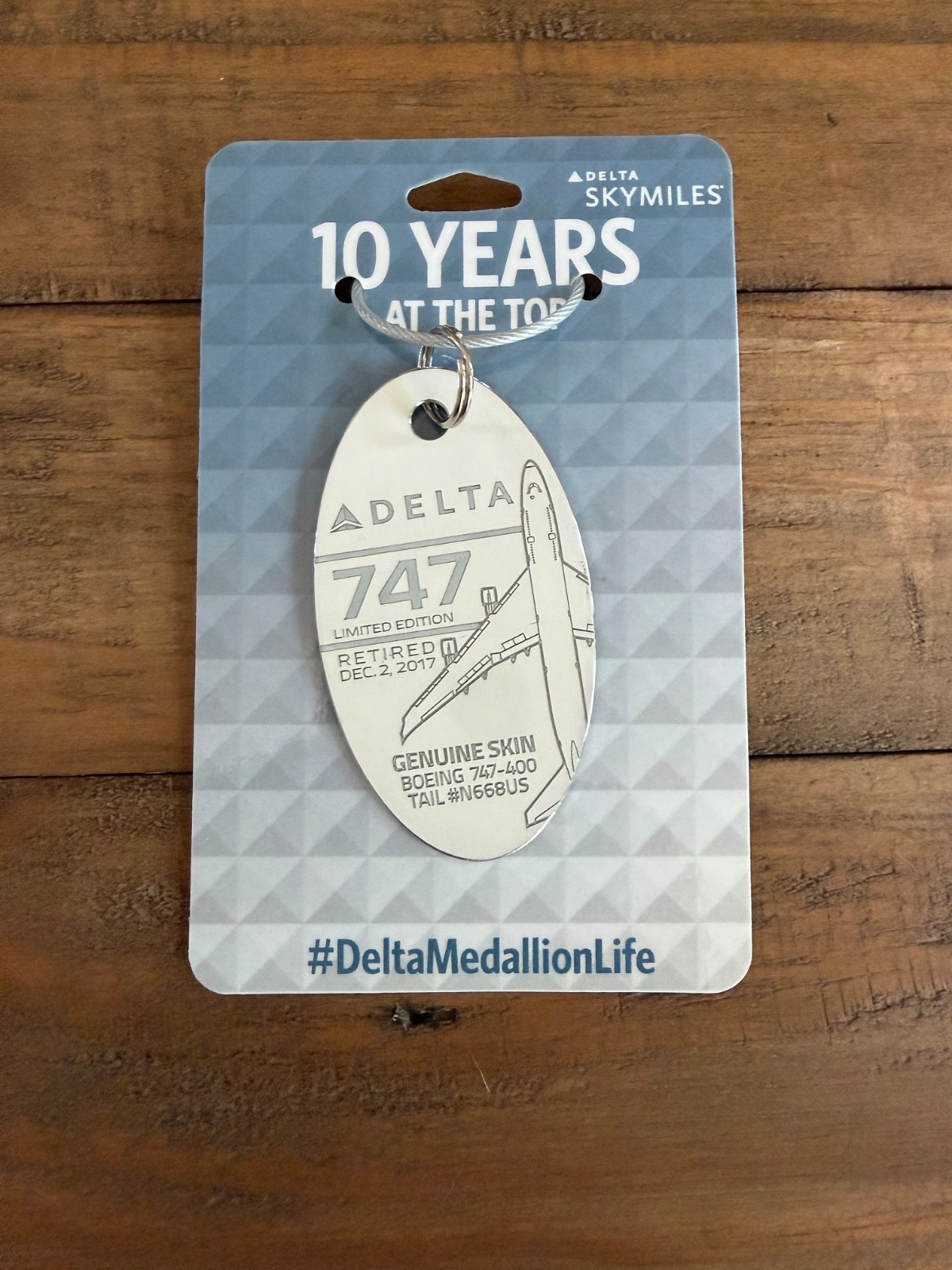 NEW Delta Airlines Plane Tag Boeing 747 Diamond Medallion NEW Delta Airlines Plane Tag Boeing 747 Diamond Medallion