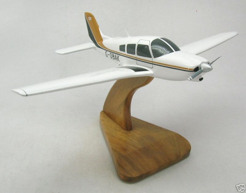 Piper PA-28R Turbo Arrow Wood Model Desktop Wood Model Regular New 