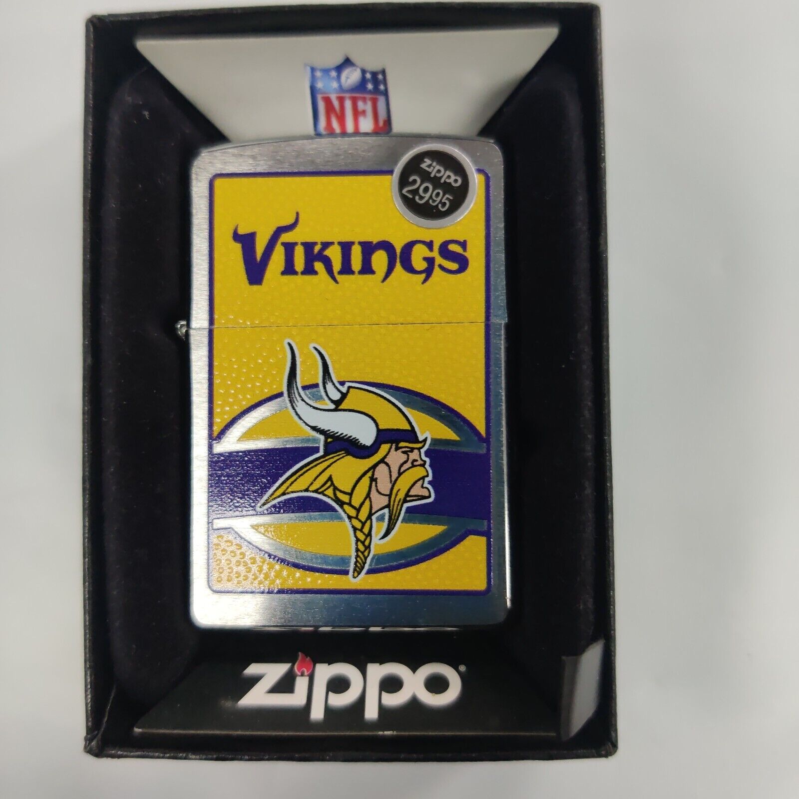 Zippo Windproof lighter, NFL Minnesota Vikings, New in Box