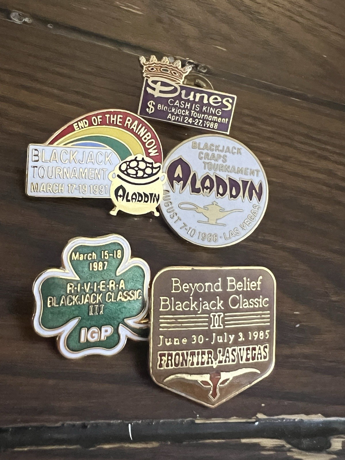 Set of vintage blackjack craps tournament pins Aladdin Riviera Frontier Dunes Set of vintage blackjack craps tournament pins Aladdin Riviera Frontier Dunes