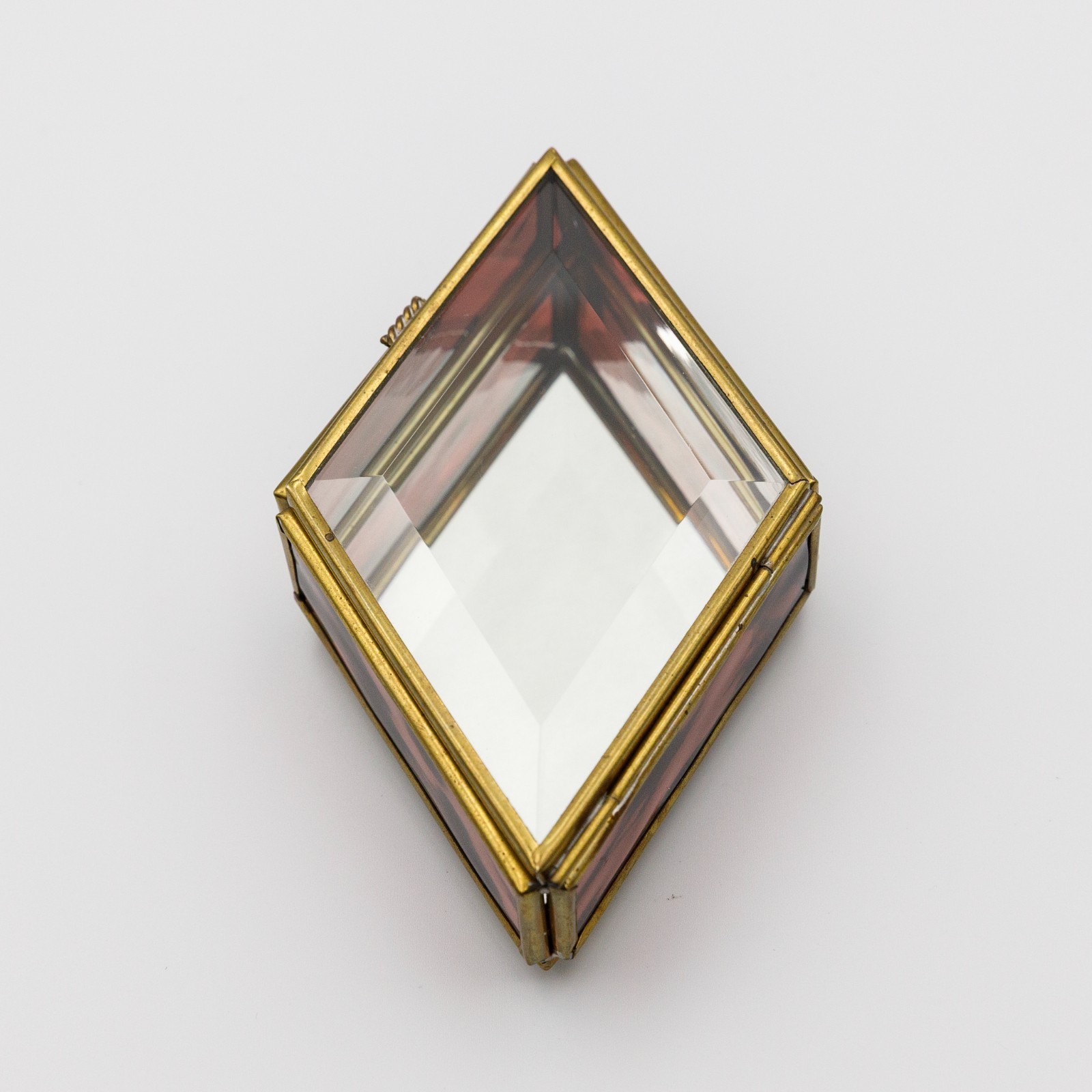 Vintage Via Vermont Stained Glass Brass Diamond Trinket Box Mirror Bottom 5.25\ Vintage Via Vermont Stained Glass Brass Diamond Trinket Box Mirror Bottom 5.25\