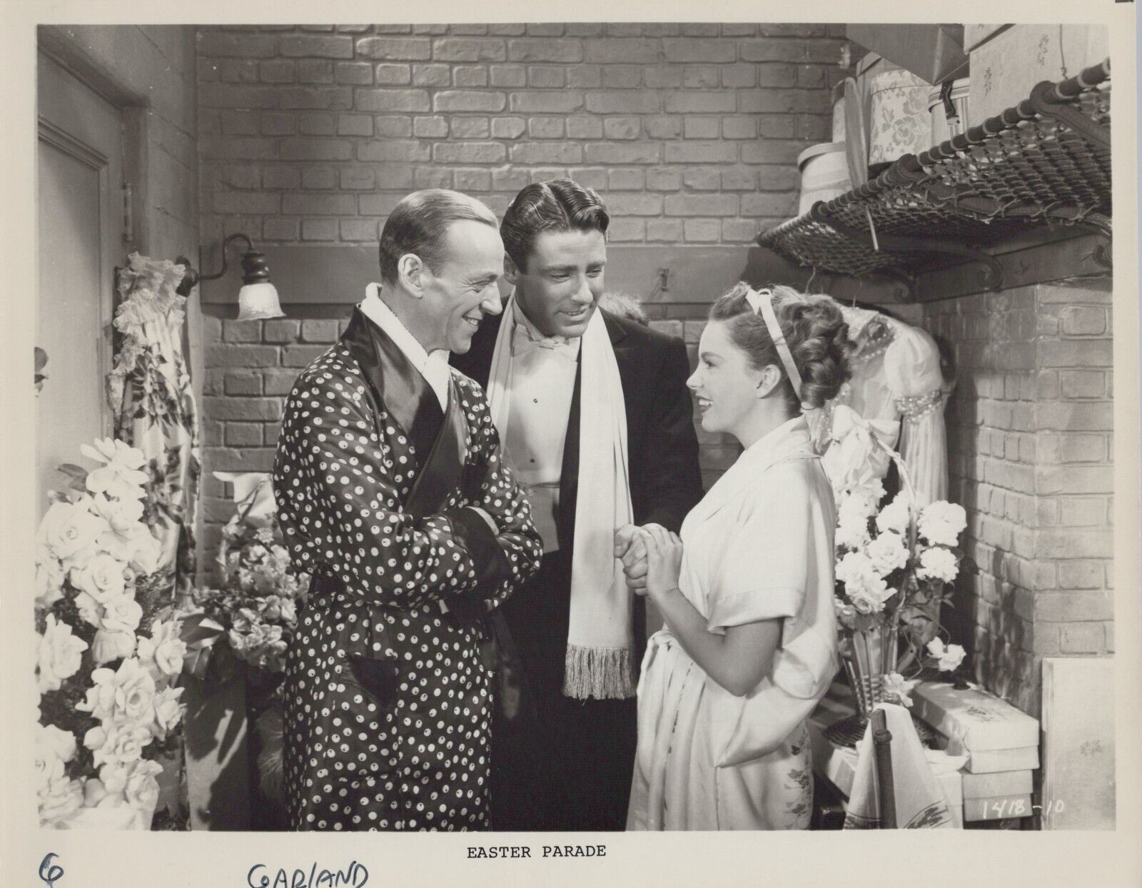 Judy Garland + Fred Astaire + Peter Lawford in Easter Parade (1948) Photo K 486
