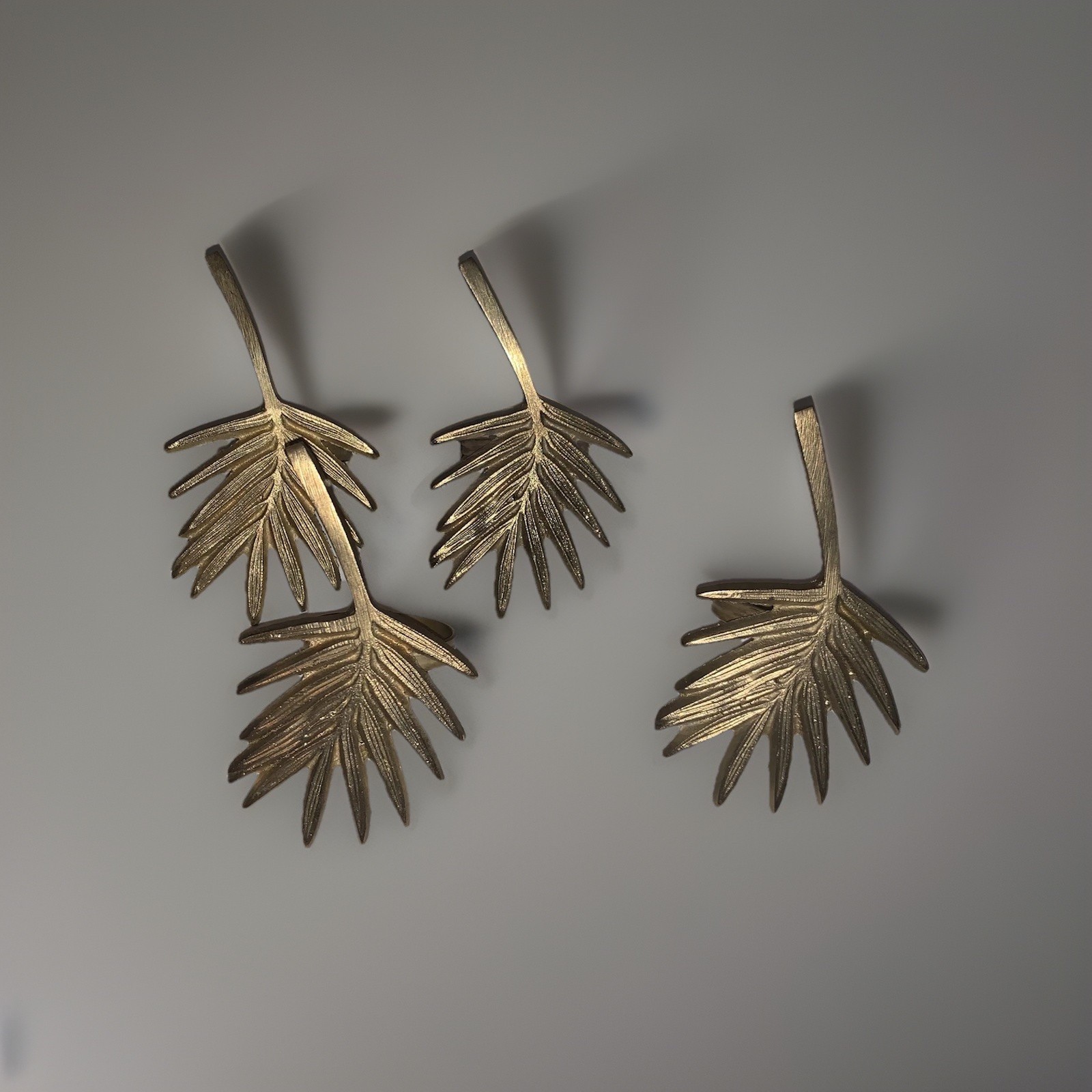 4 Vintage Brass Palm Tree Napkin Rings Palm Leaf Fronds 4 Vintage Brass Palm Tree Napkin Rings Palm Leaf Fronds
