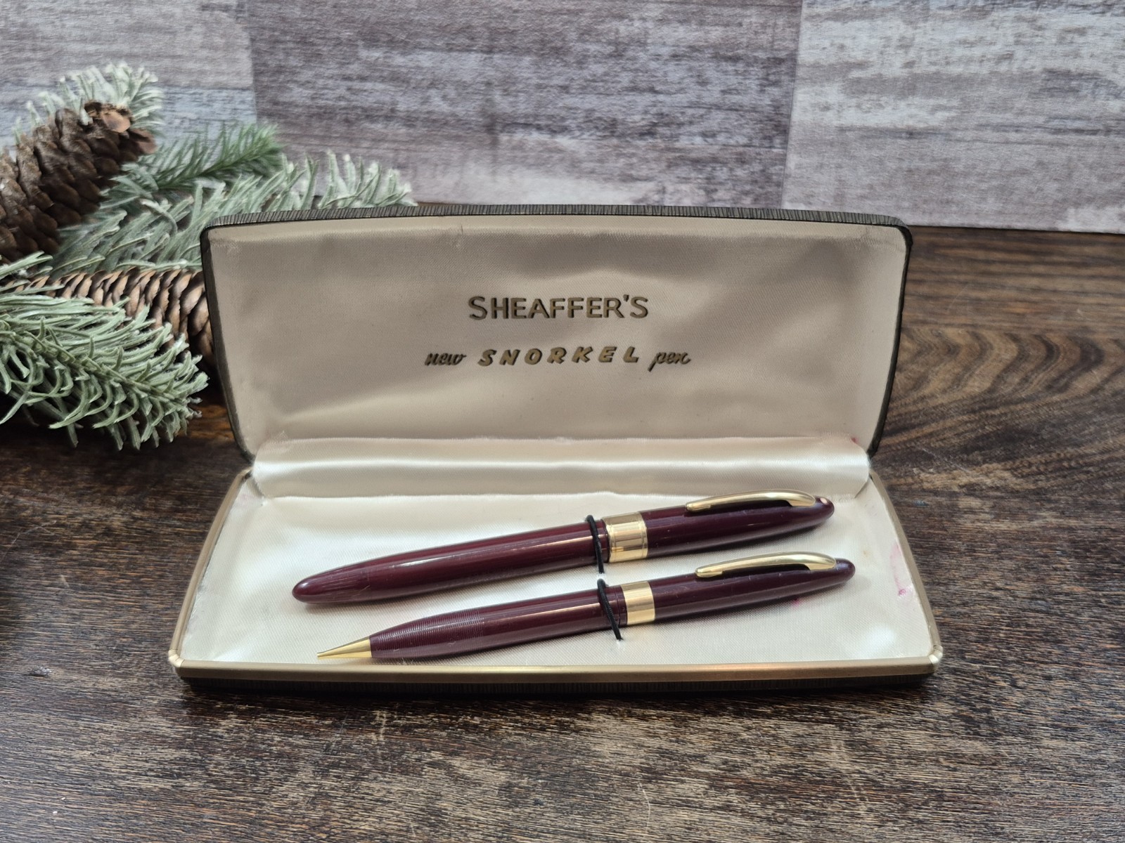 Vintage SHAEFFER\'S Snorkel Pen and Pencil Set in Original Case, Mid-Century Mod Vintage SHAEFFER\'S Snorkel Pen and Pencil Set in Original Case, Mid-Century Mod