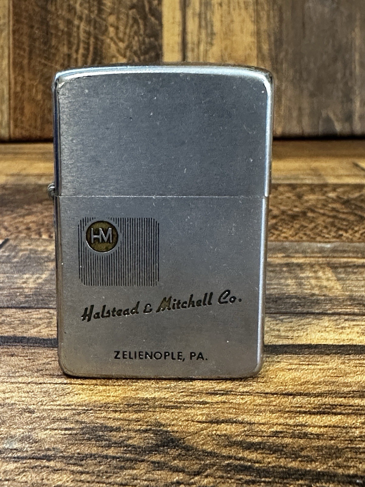 VINTAGE HALSTEAD & MITCHELL CO. PA SCRIPT ZIPPO PATENT 2517191 5 BARREL LIGHTER VINTAGE HALSTEAD & MITCHELL CO. PA SCRIPT ZIPPO PATENT 2517191 5 BARREL LIGHTER