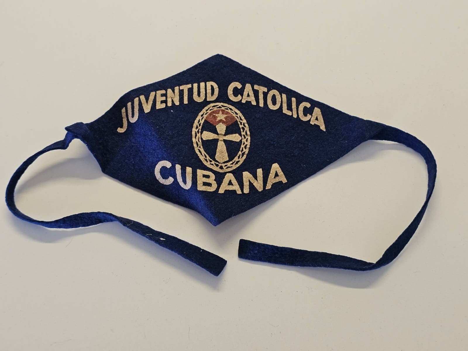 Original 1950s CHE GUEVARA BATISTA JUVENTUD CATOLICA PRE CASTRO ARMAND BRACELET Original 1950s CHE GUEVARA BATISTA JUVENTUD CATOLICA PRE CASTRO ARMAND BRACELET