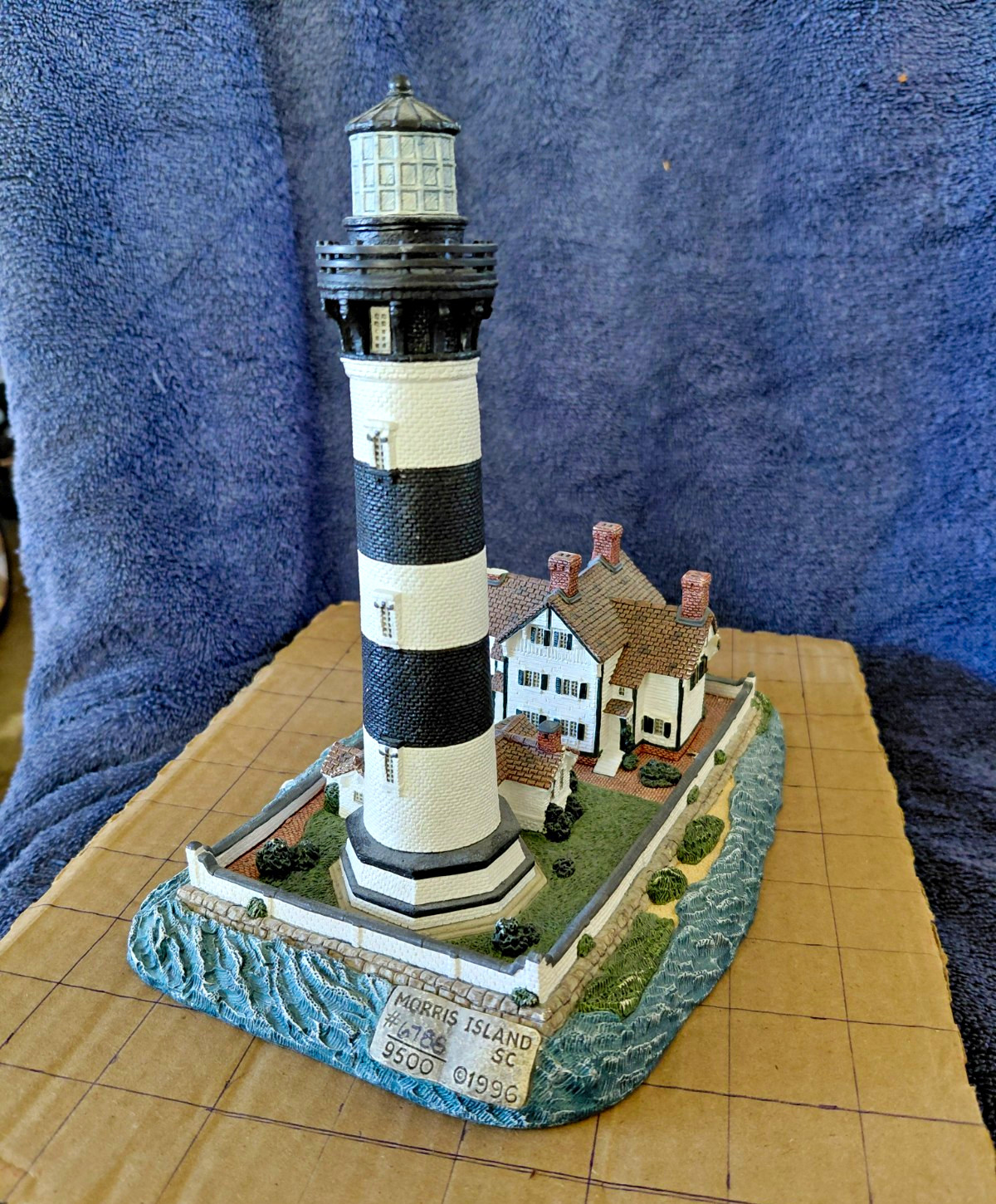 Harbour Lights Morris Island SC Lighthouse Figurine #189 Signed 1996 Harbour Lights Morris Island SC Lighthouse Figurine #189 Signed 1996