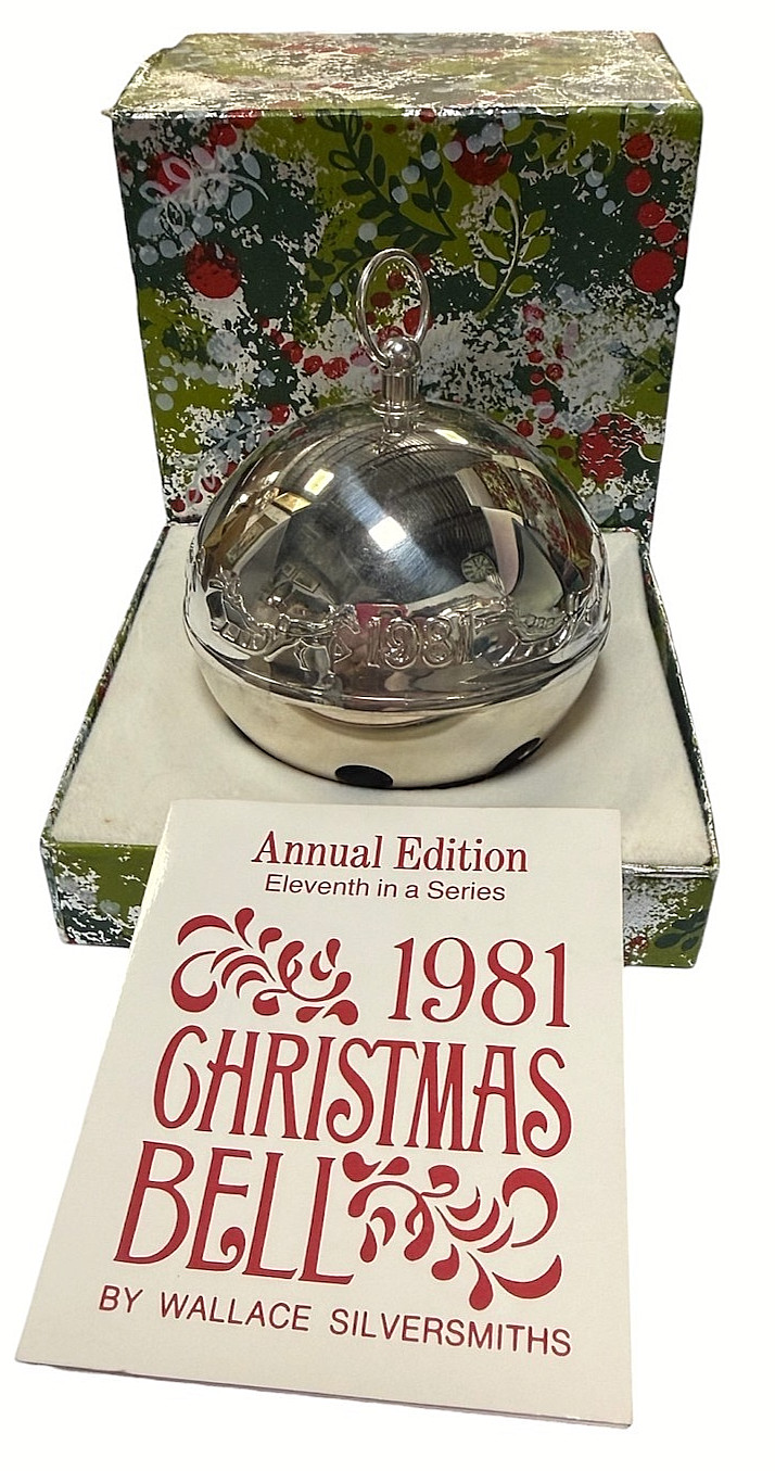 WALLACE SILVERSMITHS ANNUAL 1981 BELL 11TH IN A SERIES - IN ORGINAL BOX WALLACE SILVERSMITHS ANNUAL 1981 BELL 11TH IN A SERIES - IN ORGINAL BOX