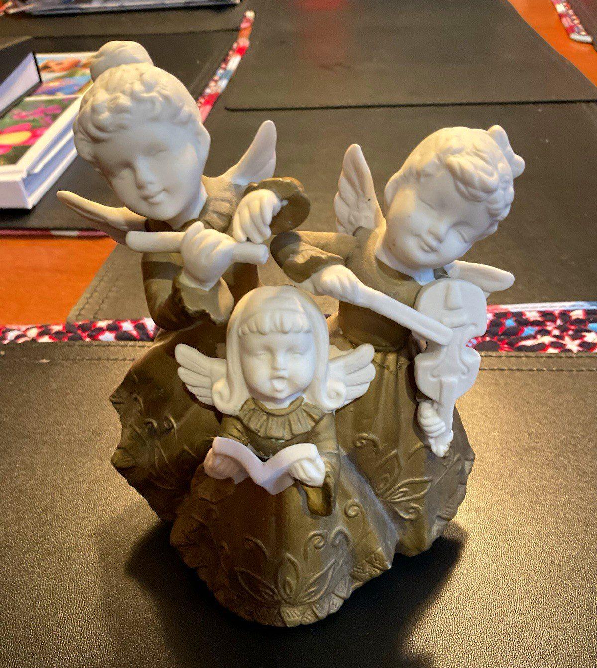 Vintage ardalt Japan angels singing playing flutes rare figurine Vintage ardalt Japan angels singing playing flutes rare figurine