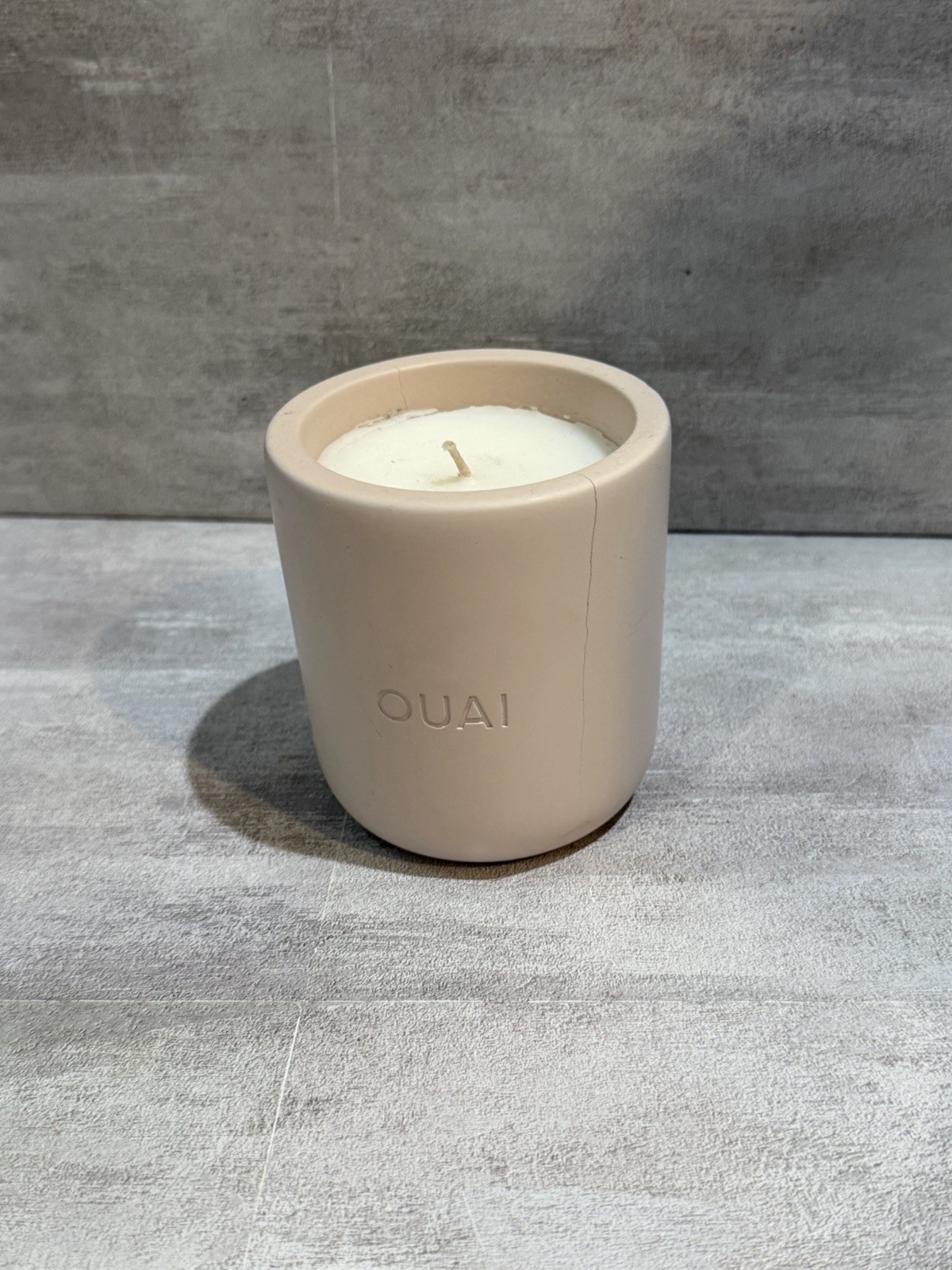 OUAI Scented Melrose Candle 229g