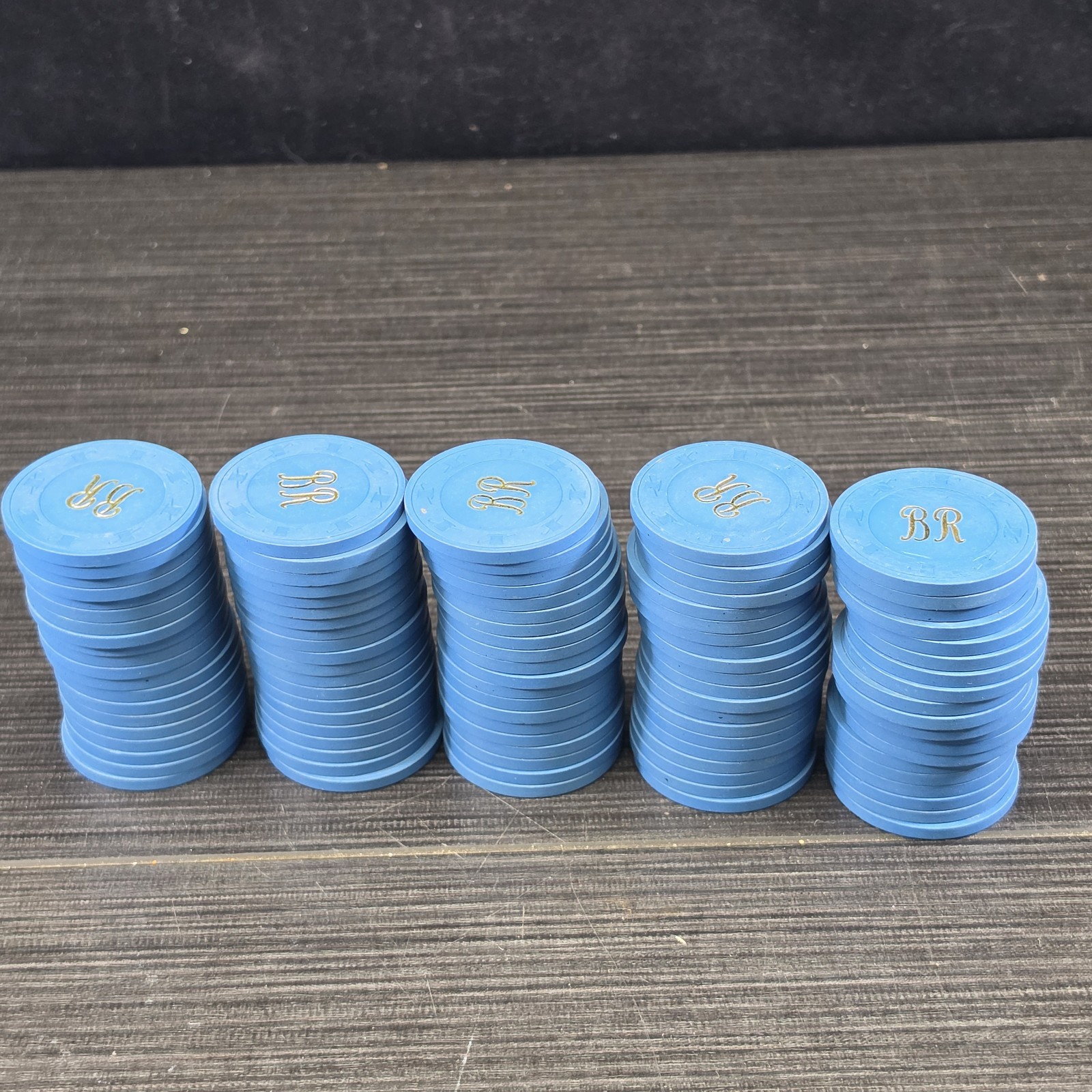 Lot of 100 Vintage Blue BR Top Hat Cane Clay Composite Poker Chips 10.2g Lot of 100 Vintage Blue BR Top Hat Cane Clay Composite Poker Chips 10.2g