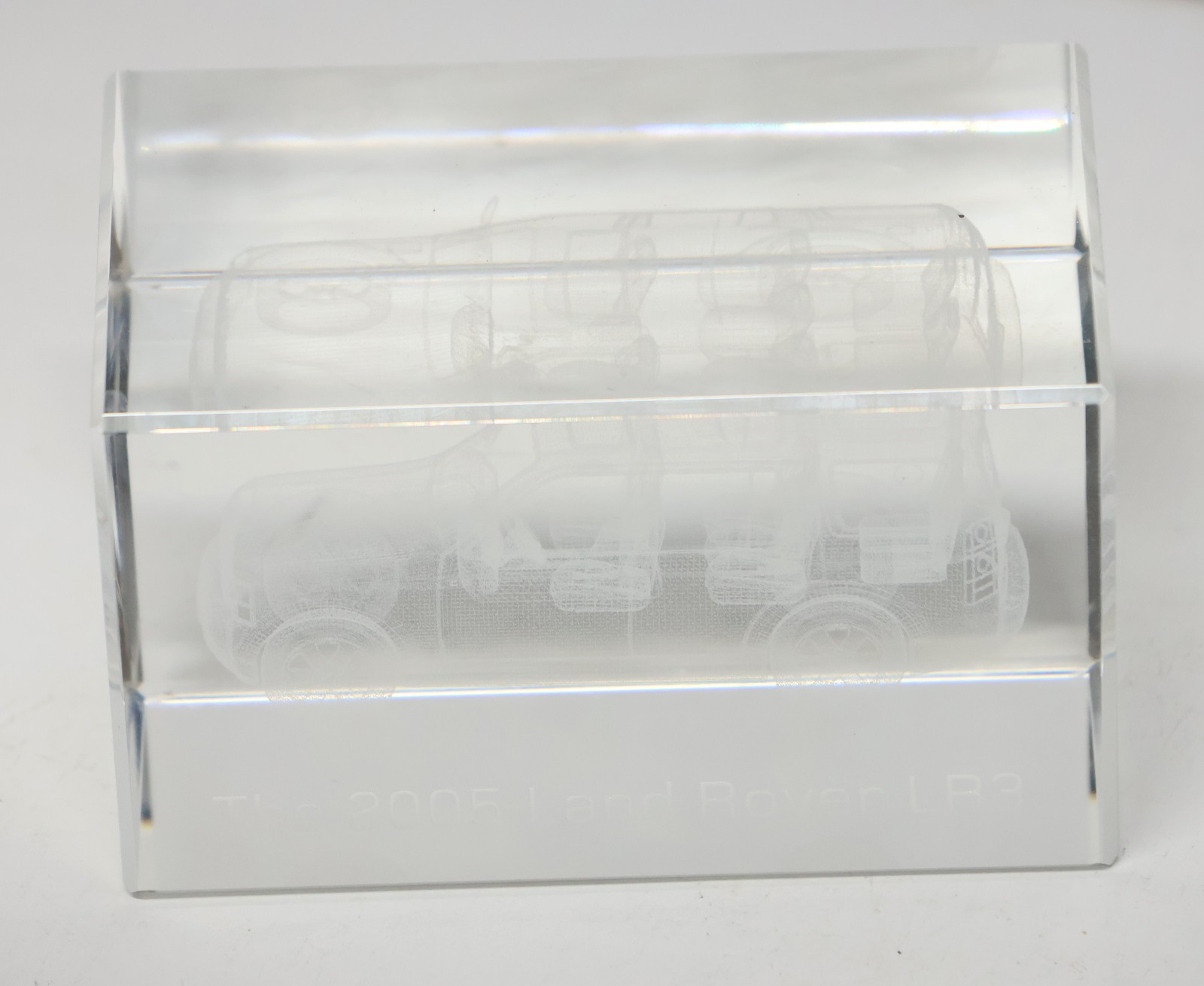2005 Land Rover LR3 3D Laser Etched Crystal Glass Paperweight Desk Display 2005 Land Rover LR3 3D Laser Etched Crystal Glass Paperweight Desk Display