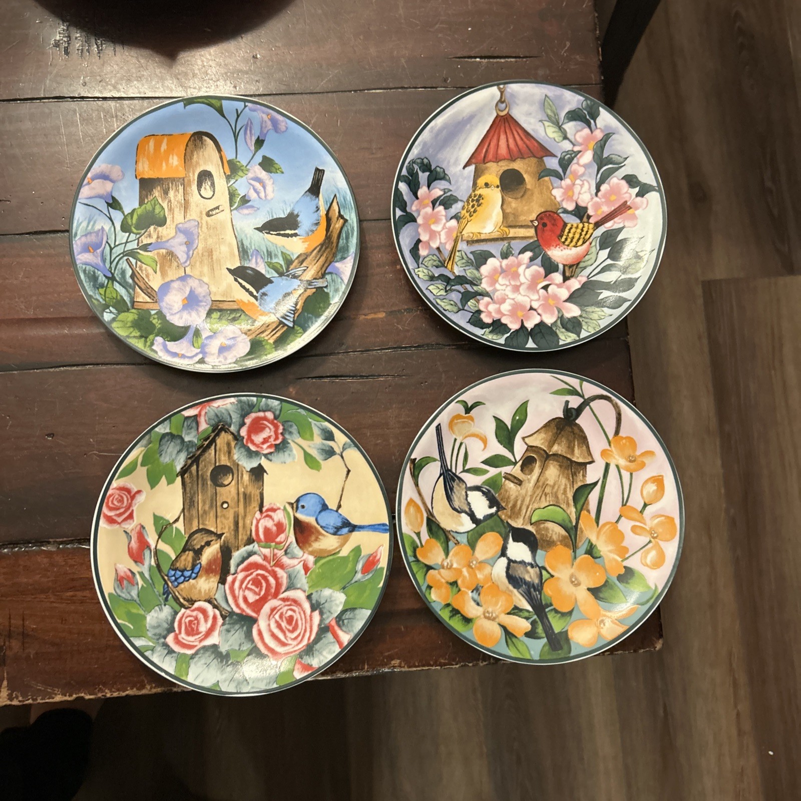 Lot of 4 Royal Doulton Franklin Mint Birdhouse Plates 8.25” Lot of 4 Royal Doulton Franklin Mint Birdhouse Plates 8.25”