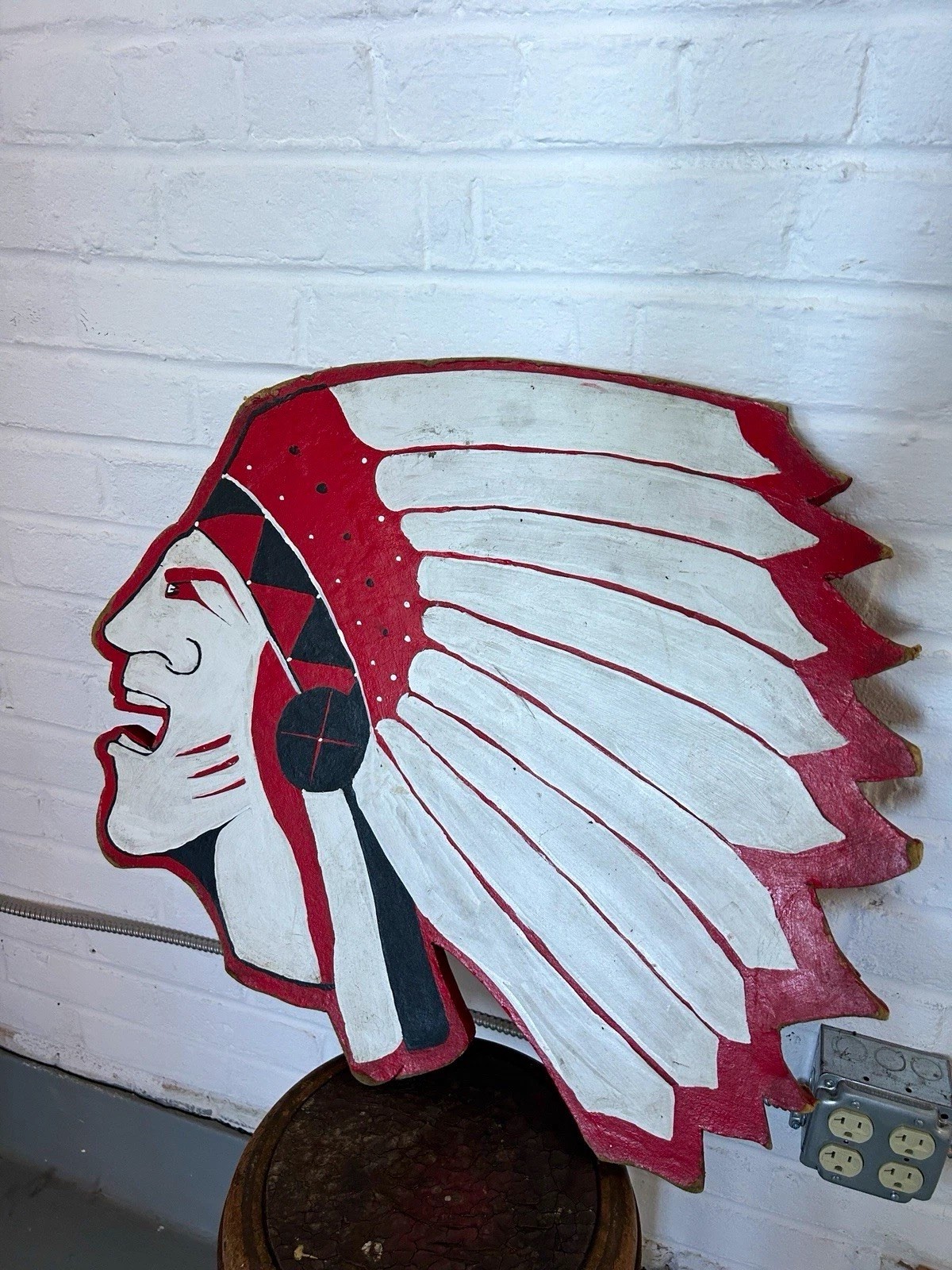 Vintage Hand Painted Wood Native American Chief Wall Plaque 28x23\ Vintage Hand Painted Wood Native American Chief Wall Plaque 28x23\