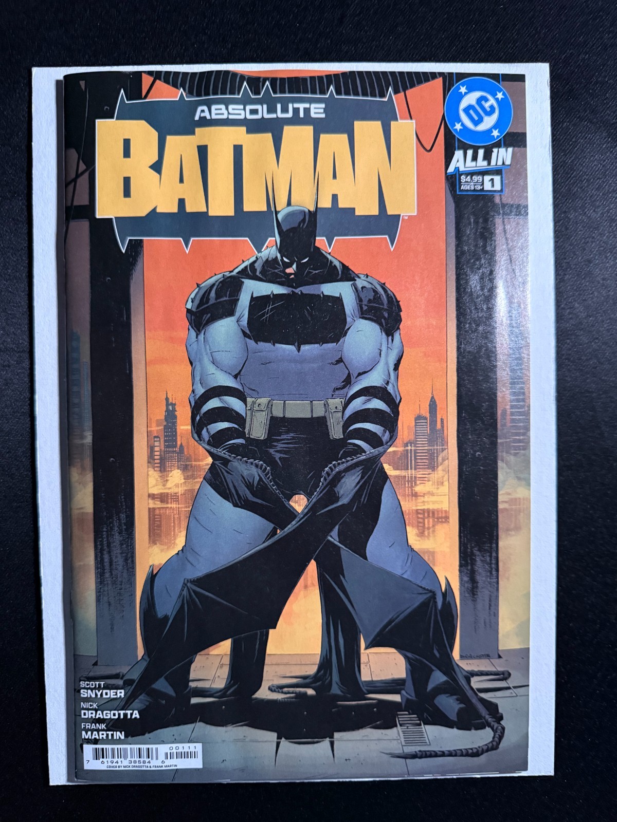 THURSDAY DEAL Absolute Batman #1 FIRST PRINT A Cover DC Comics - VF/NM PRESSABLE