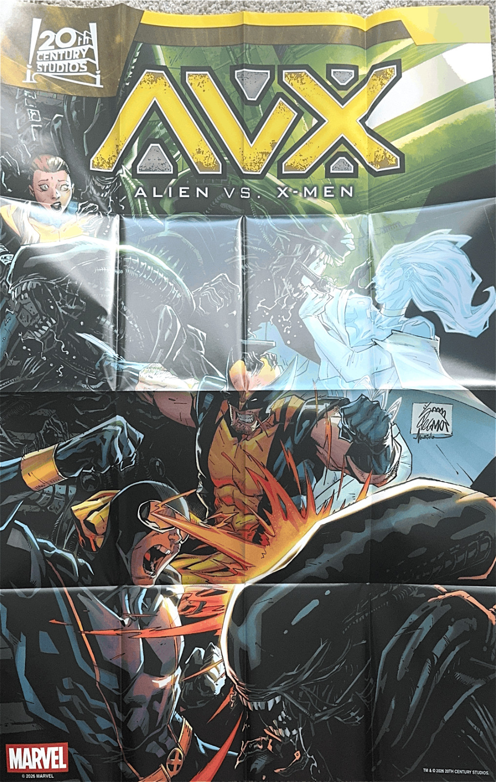 AVX (Aliens vs. X-Men) #1 - Folded Promo Poster 24\ AVX (Aliens vs. X-Men) #1 - Folded Promo Poster 24\