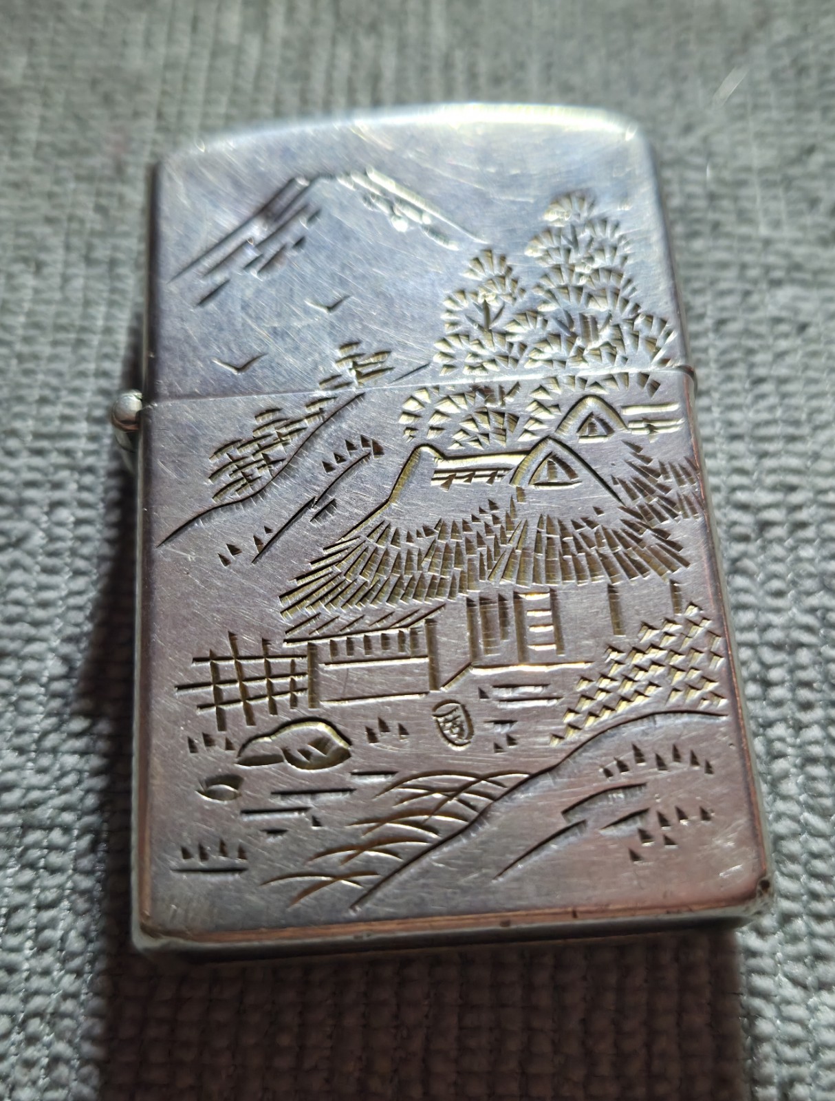 Vintage 1950s Japanese Sterling 950 Silver Lighter with Zippo Insert Working Vintage 1950s Japanese Sterling 950 Silver Lighter with Zippo Insert Working